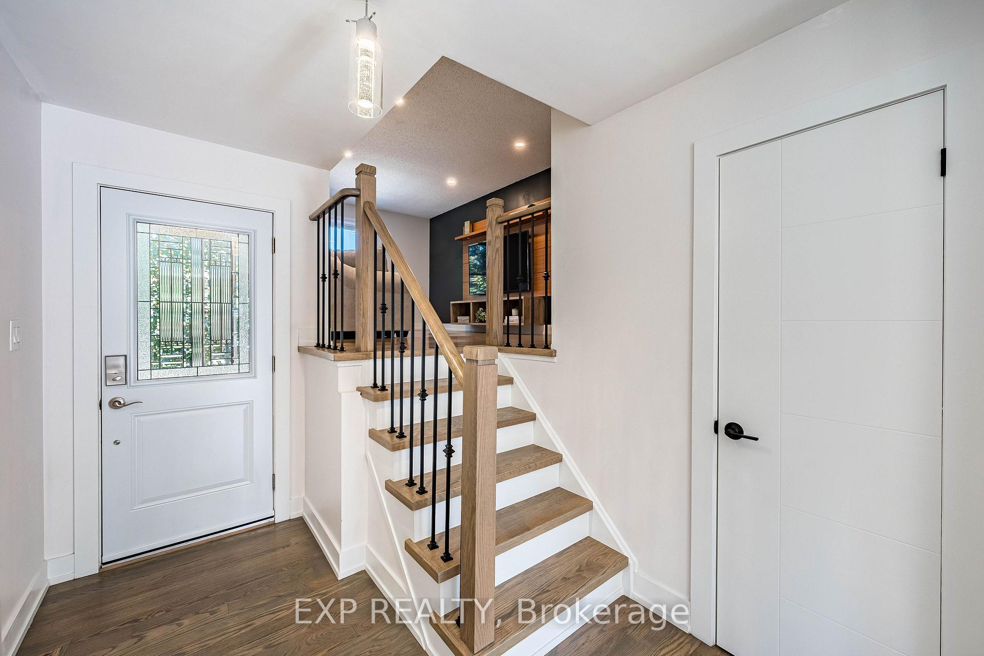Photo 18 of Unit 44, 2915 Headon Forest Drive, Burlington, Headon — HOMEH