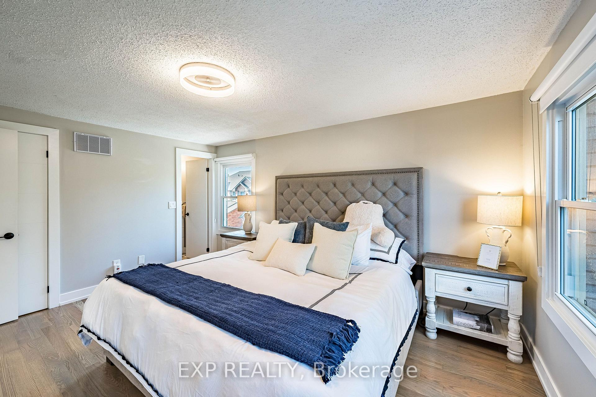 Photo 24 of Unit 44, 2915 Headon Forest Drive, Burlington, Headon — HOMEH