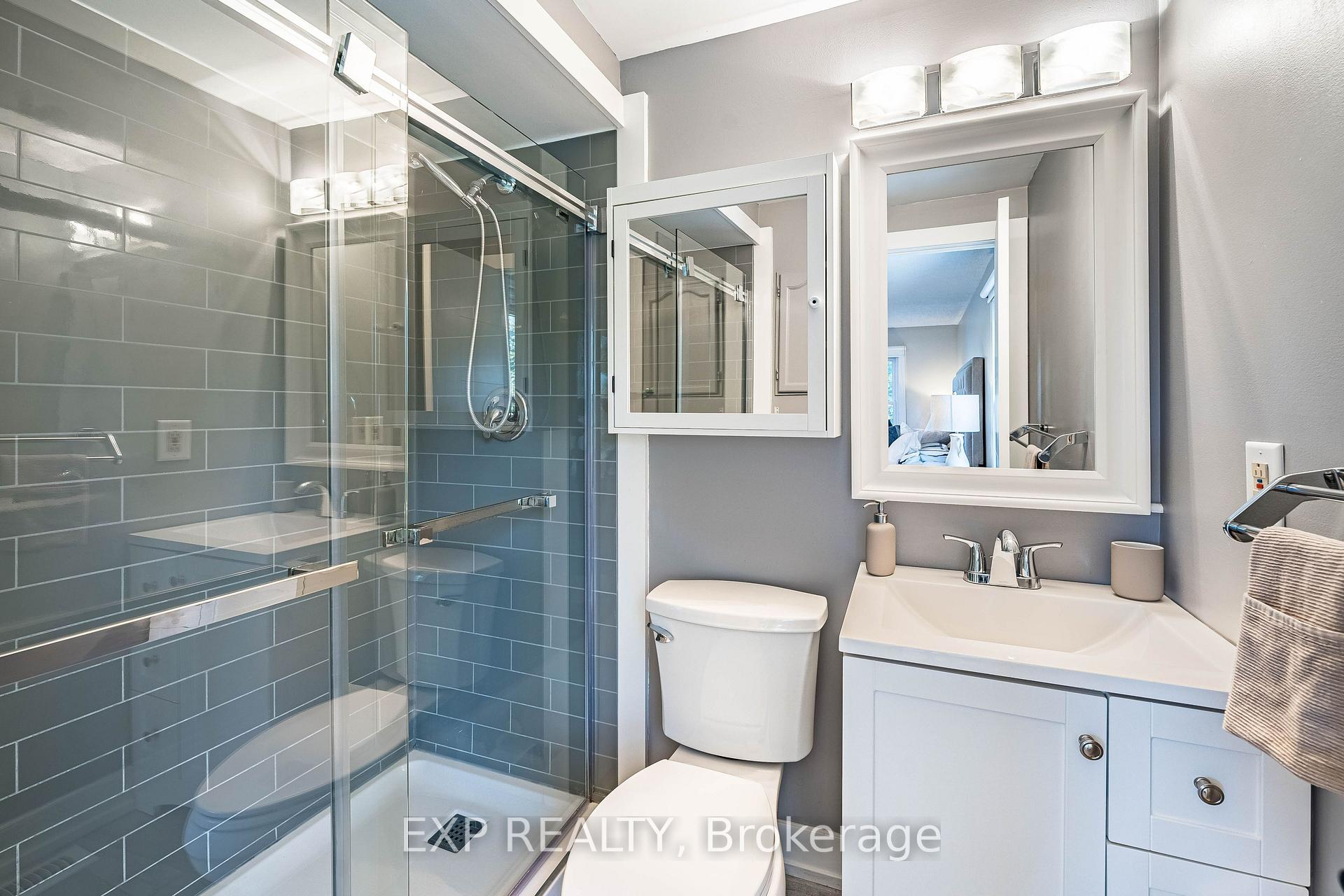 Photo 27 of Unit 44, 2915 Headon Forest Drive, Burlington, Headon — HOMEH