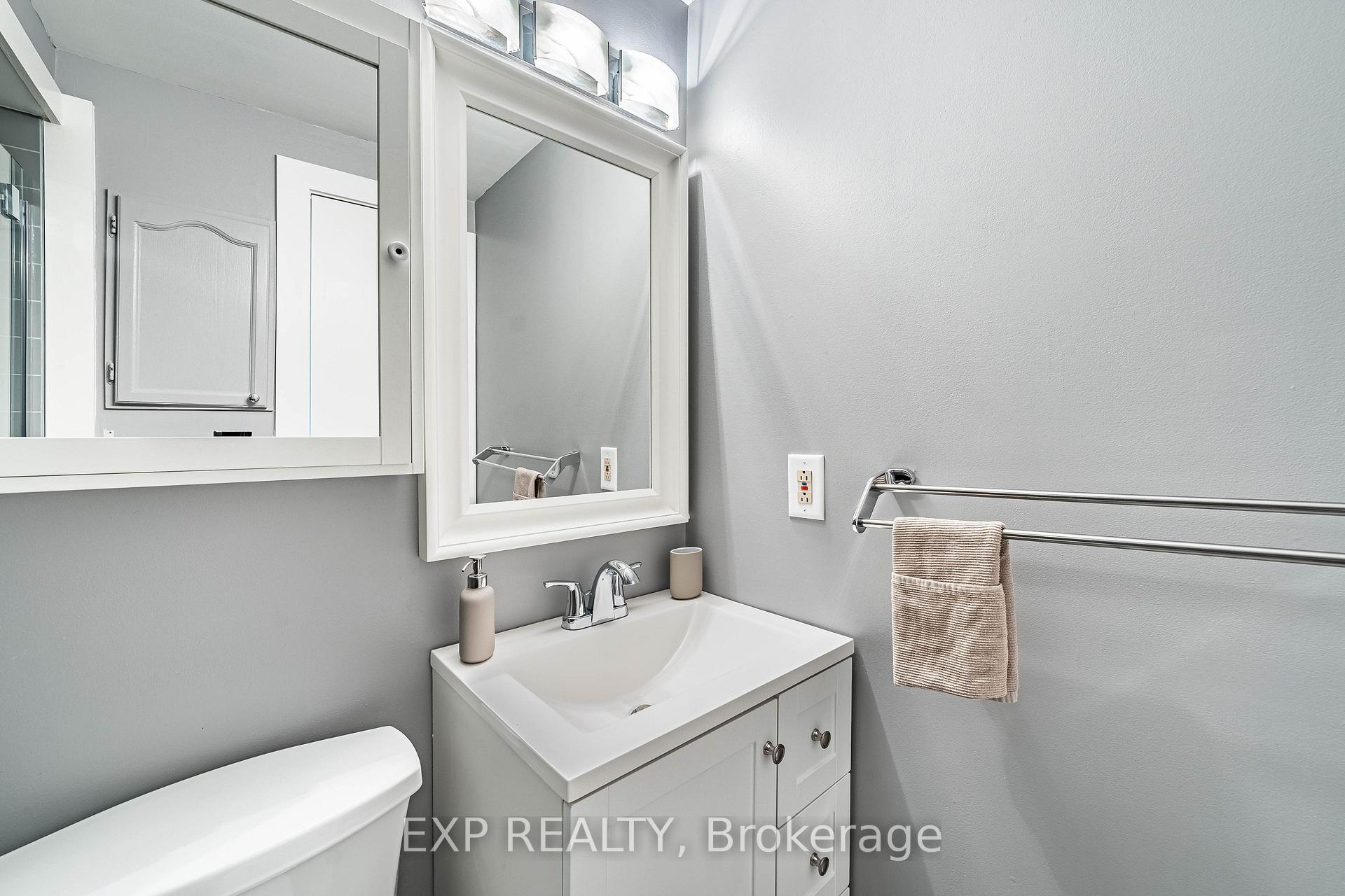 Photo 29 of Unit 44, 2915 Headon Forest Drive, Burlington, Headon — HOMEH