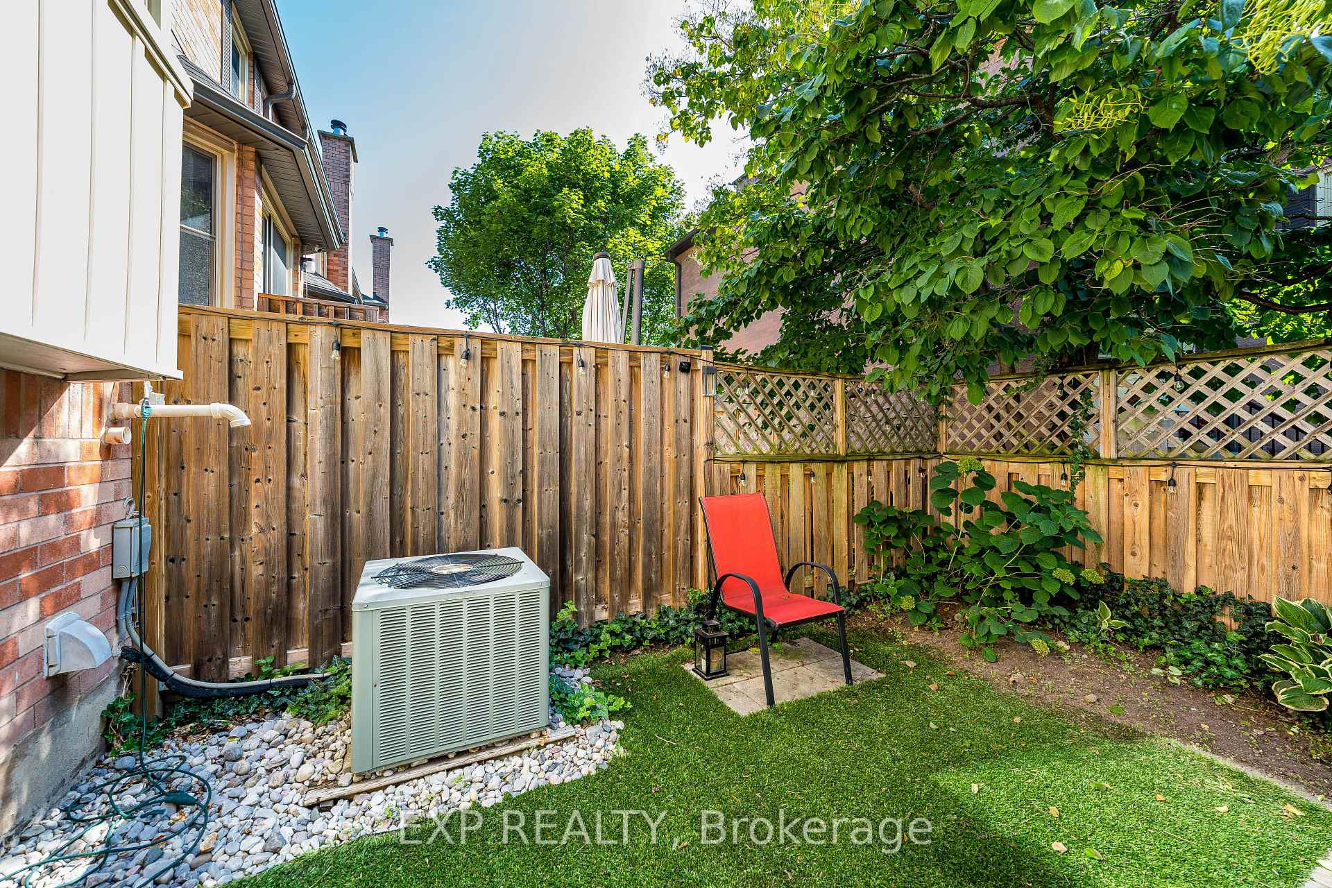 Photo 45 of Unit 44, 2915 Headon Forest Drive, Burlington, Headon — HOMEH