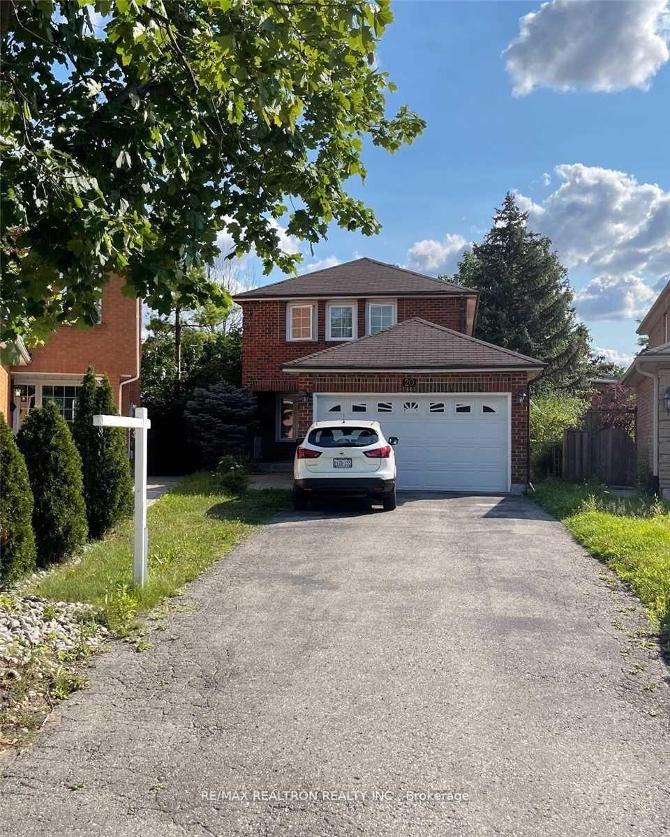 Front of Unit Bsmt, 20 McNairn Court