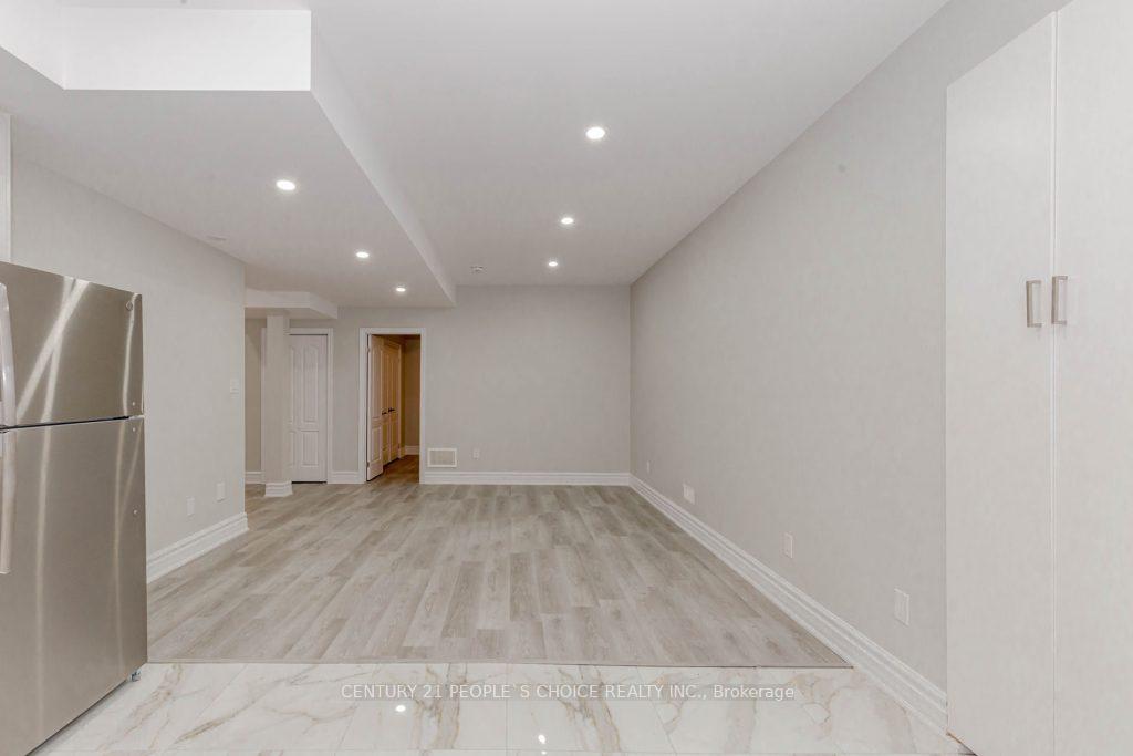 Photo 17 of Unit Lower, 4 Cachet Court, Brampton, Credit Valley — HOMEH