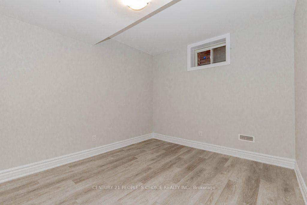 Photo 30 of Unit Lower, 4 Cachet Court, Brampton, Credit Valley — HOMEH