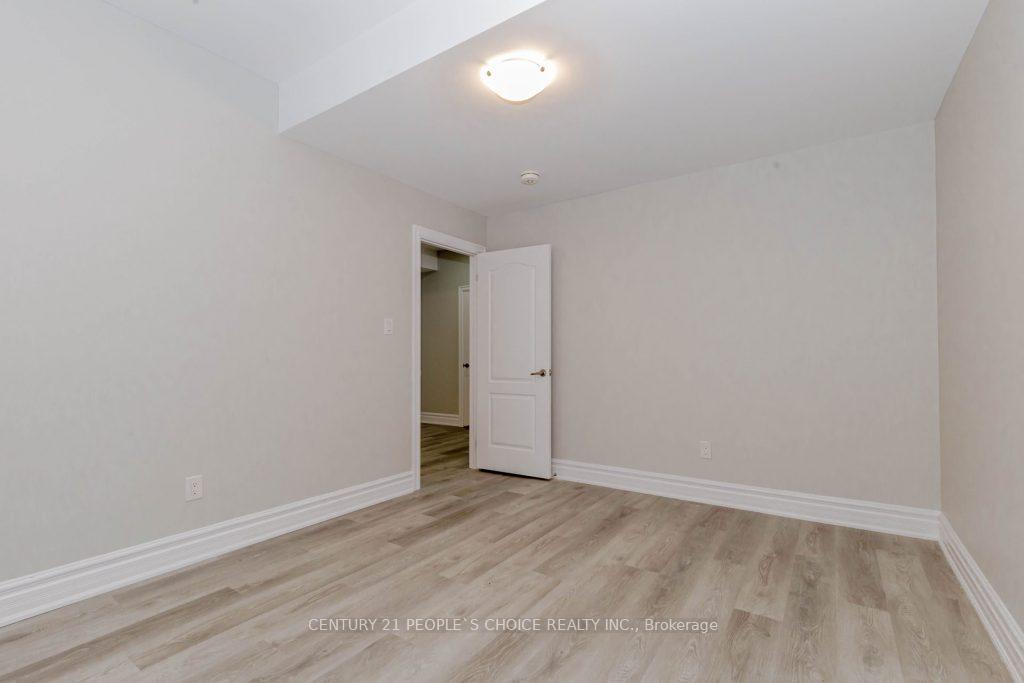 Photo 32 of Unit Lower, 4 Cachet Court, Brampton, Credit Valley — HOMEH