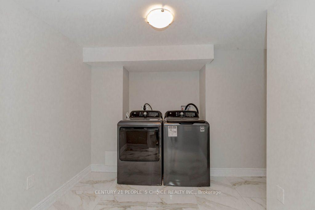 Photo 35 of Unit Lower, 4 Cachet Court, Brampton, Credit Valley — HOMEH