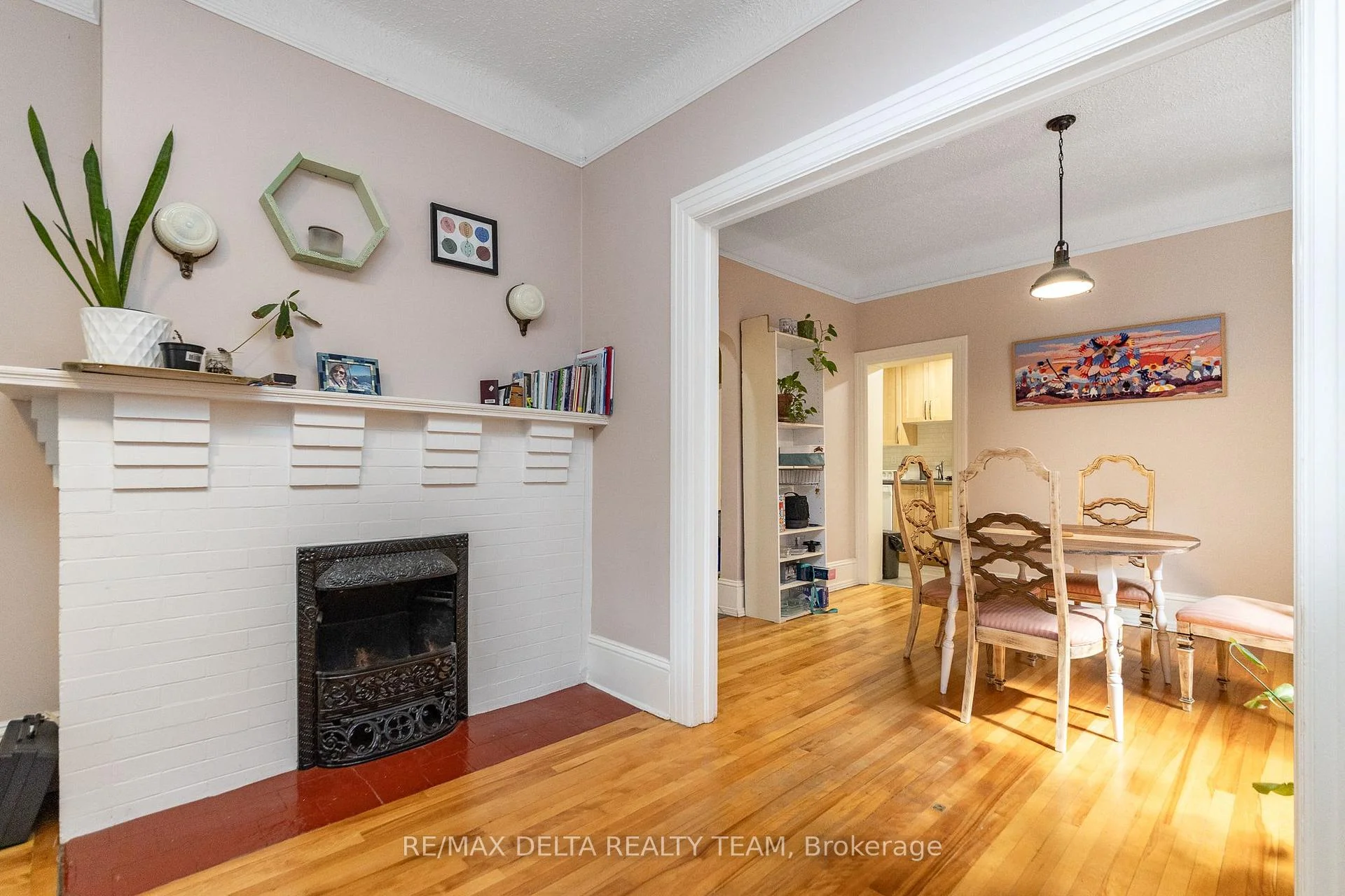 Photo 6 of Unit A, 192 Stanley Avenue, Ottawa, New Edinburgh — HOMEH