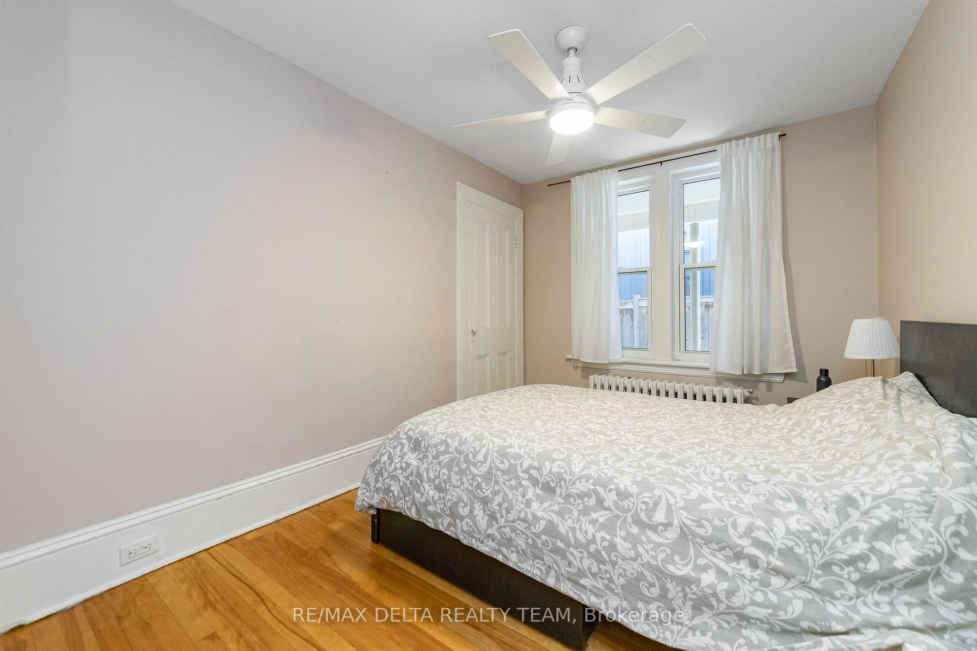 Photo 14 of Unit A, 192 Stanley Avenue, Ottawa, New Edinburgh — HOMEH