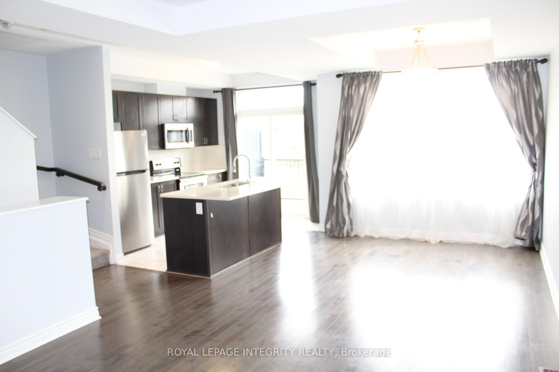 Photo 19 of 228 Halyard Way, Ottawa, Kanata - Kanata Lakes/Heritage Hills — HOMEH