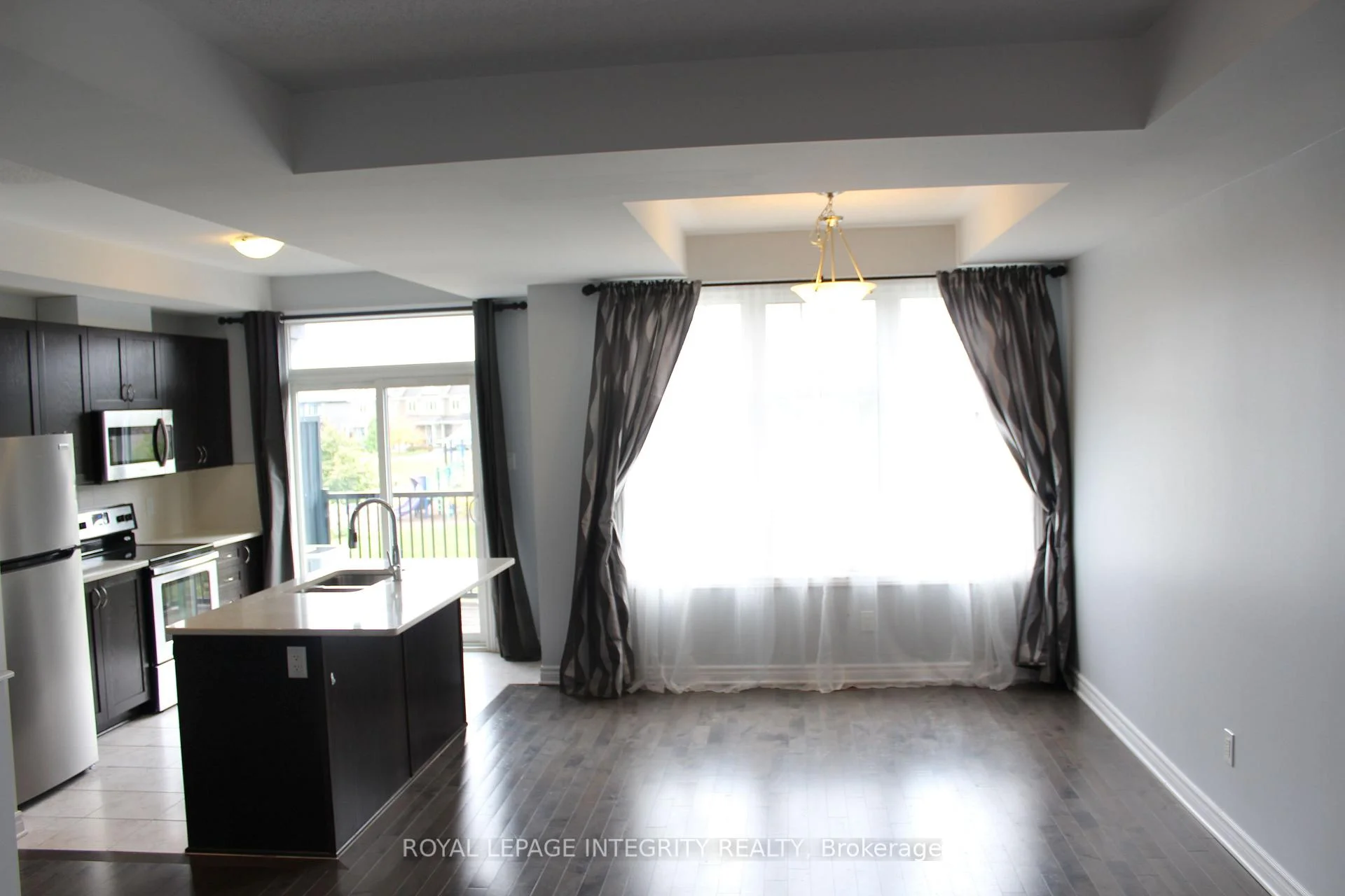 Photo 21 of 228 Halyard Way, Ottawa, Kanata - Kanata Lakes/Heritage Hills — HOMEH