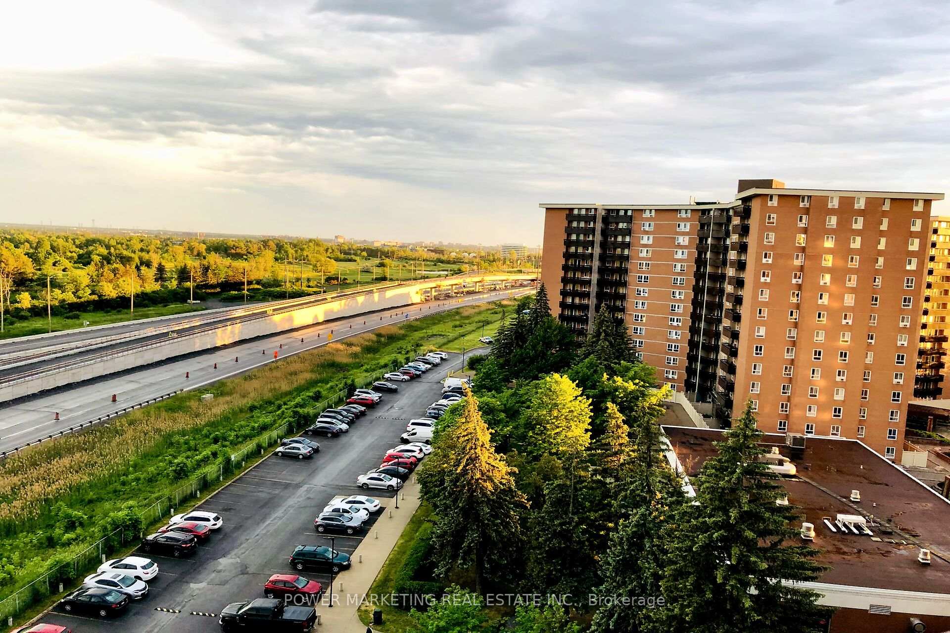 Photo 34 of Unit 1116, 2020 Jasmine Crescent, Ottawa, Beacon Hill South — HOMEH