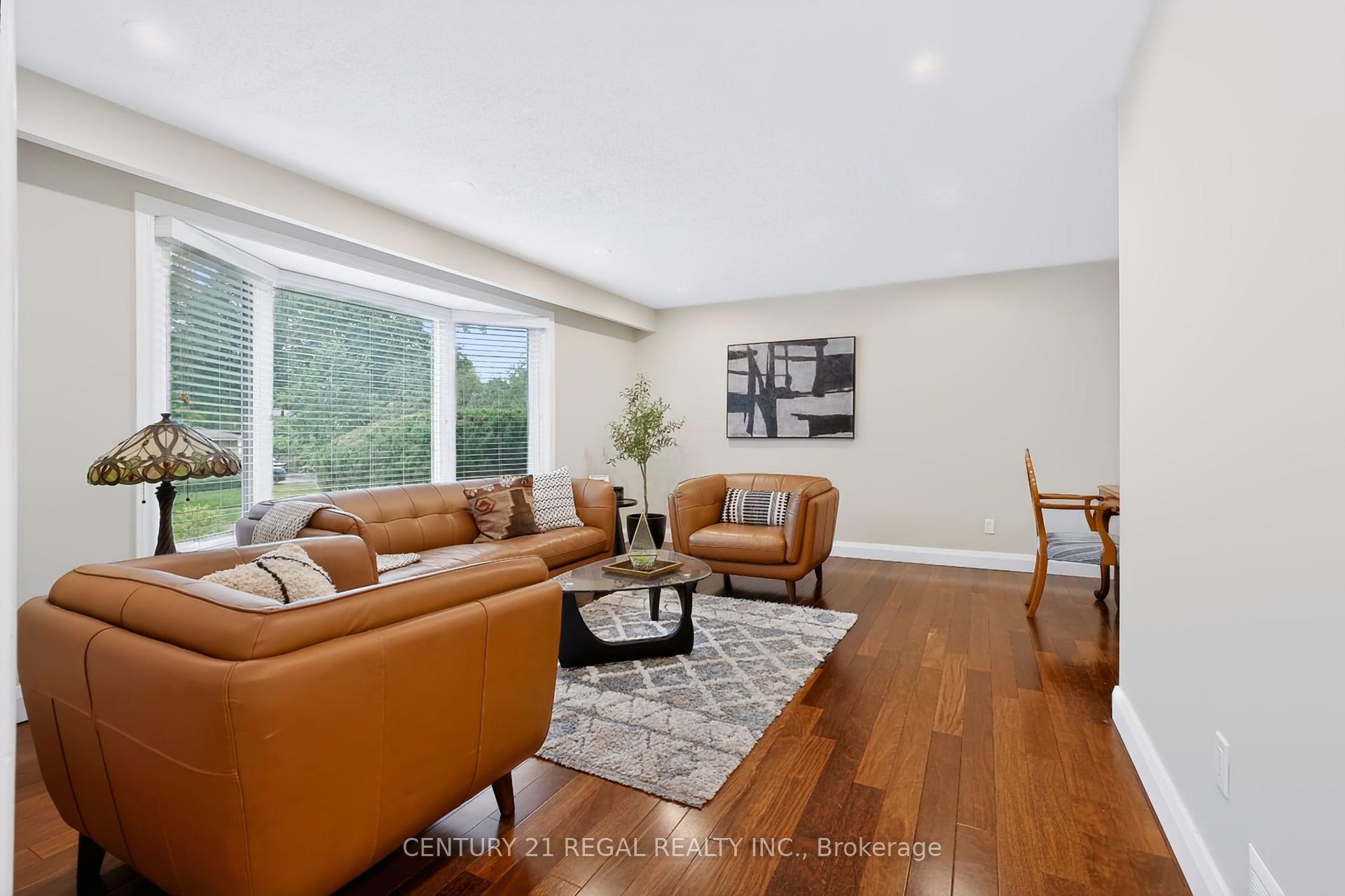Photo 5 of 5324 Linbrook Road, Burlington, Appleby — HOMEH
