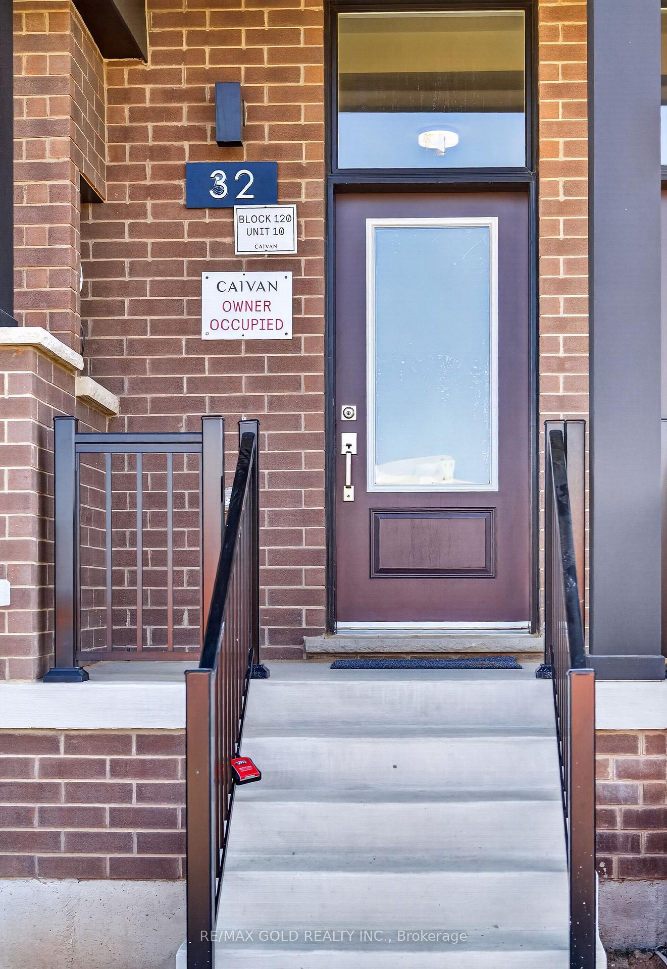 Photo 2 of 32 Twinflower Way, Brampton, Northwest Brampton — HOMEH