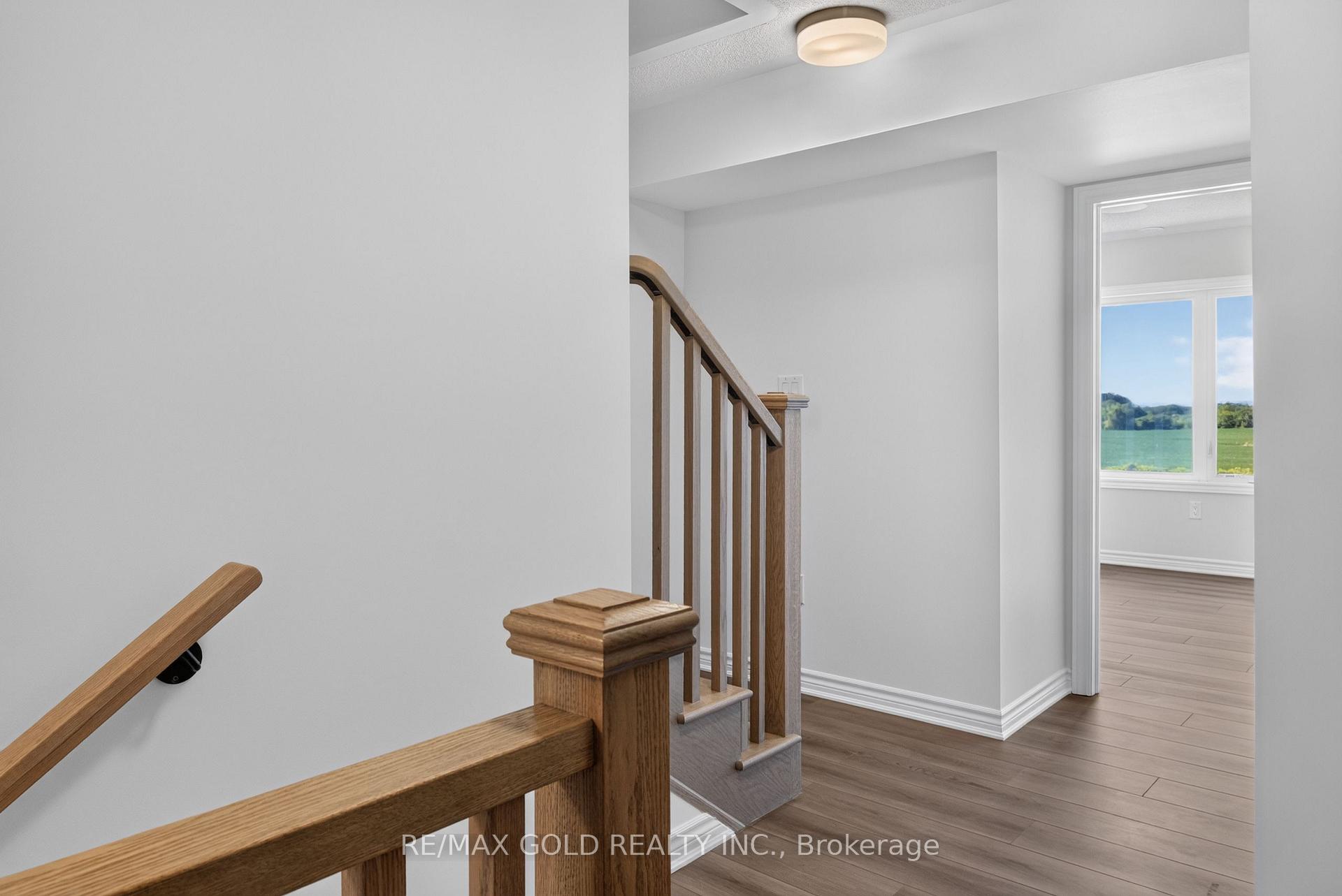 Photo 16 of 32 Twinflower Way, Brampton, Northwest Brampton — HOMEH