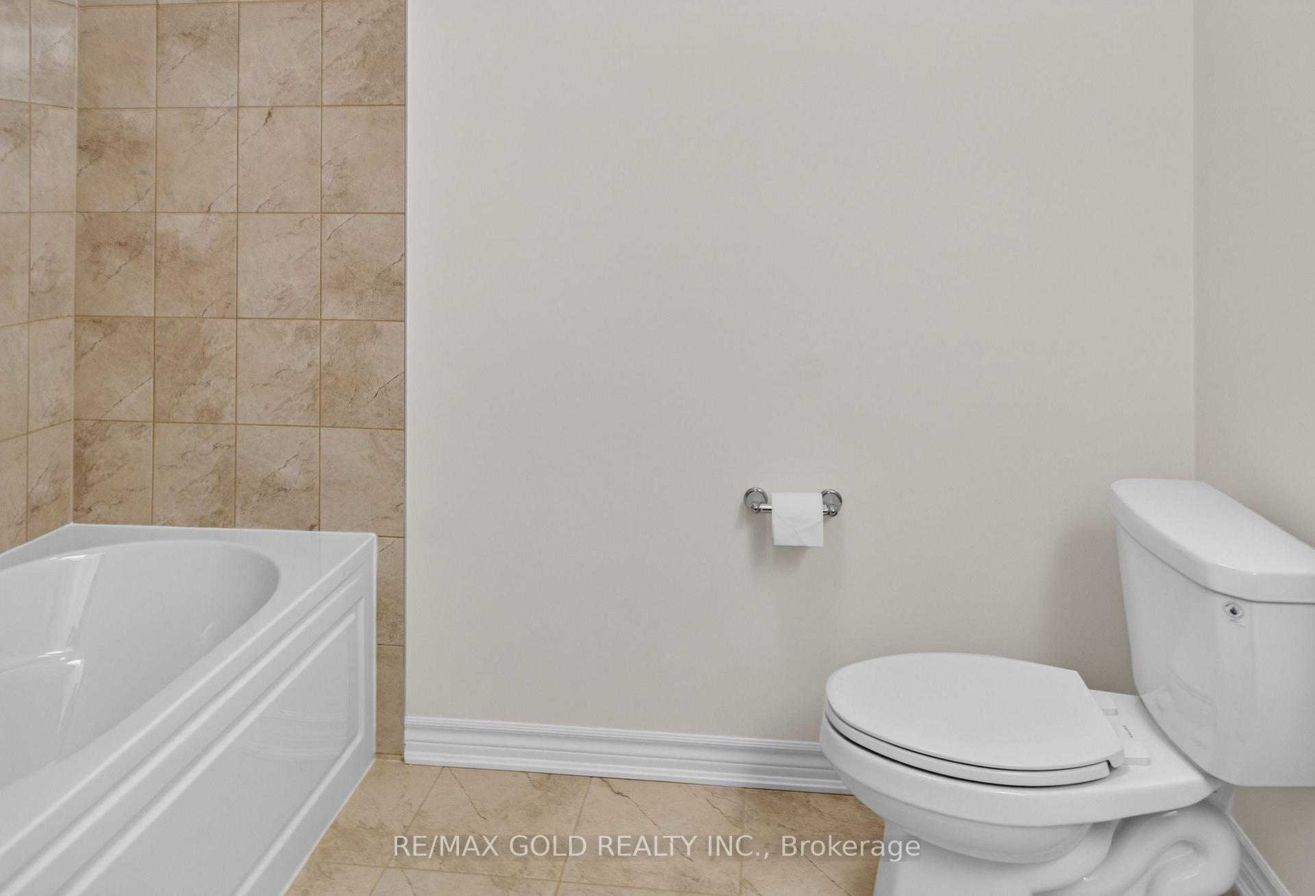 Photo 21 of 32 Twinflower Way, Brampton, Northwest Brampton — HOMEH