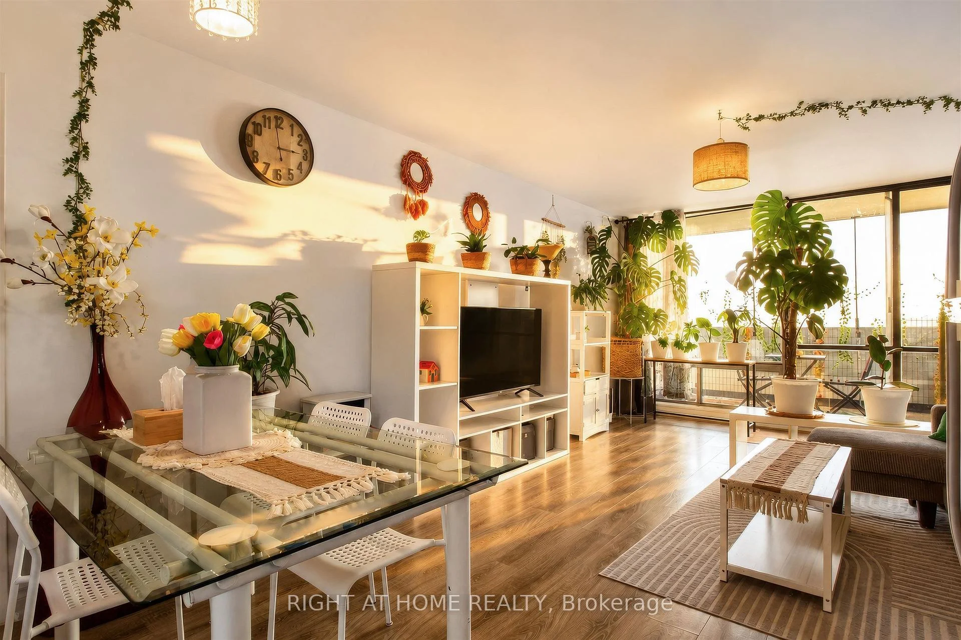 Photo 22 of Unit 2407, 3 Massey Square, Toronto, Crescent Town — HOMEH