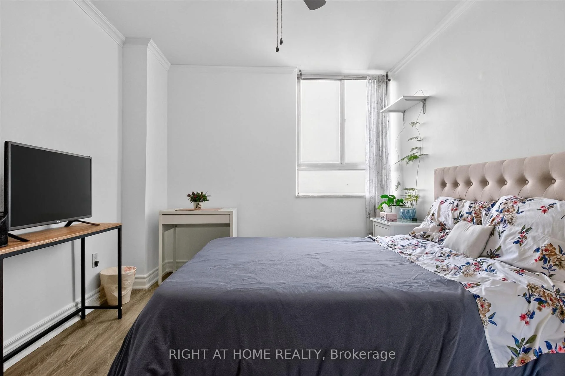 Photo 33 of Unit 2407, 3 Massey Square, Toronto, Crescent Town — HOMEH
