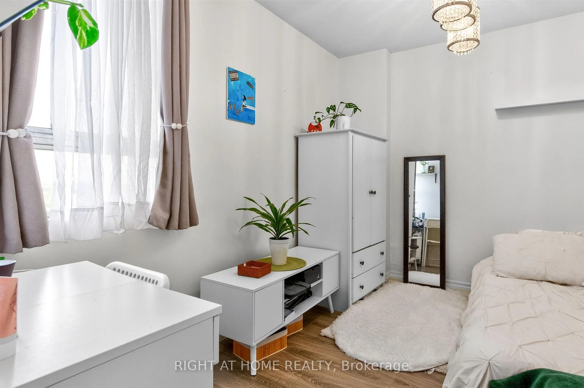 Photo 37 of Unit 2407, 3 Massey Square, Toronto, Crescent Town — HOMEH