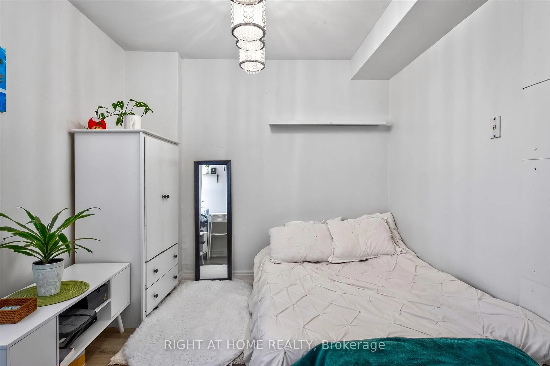 Photo 36 of Unit 2407, 3 Massey Square, Toronto, Crescent Town — HOMEH