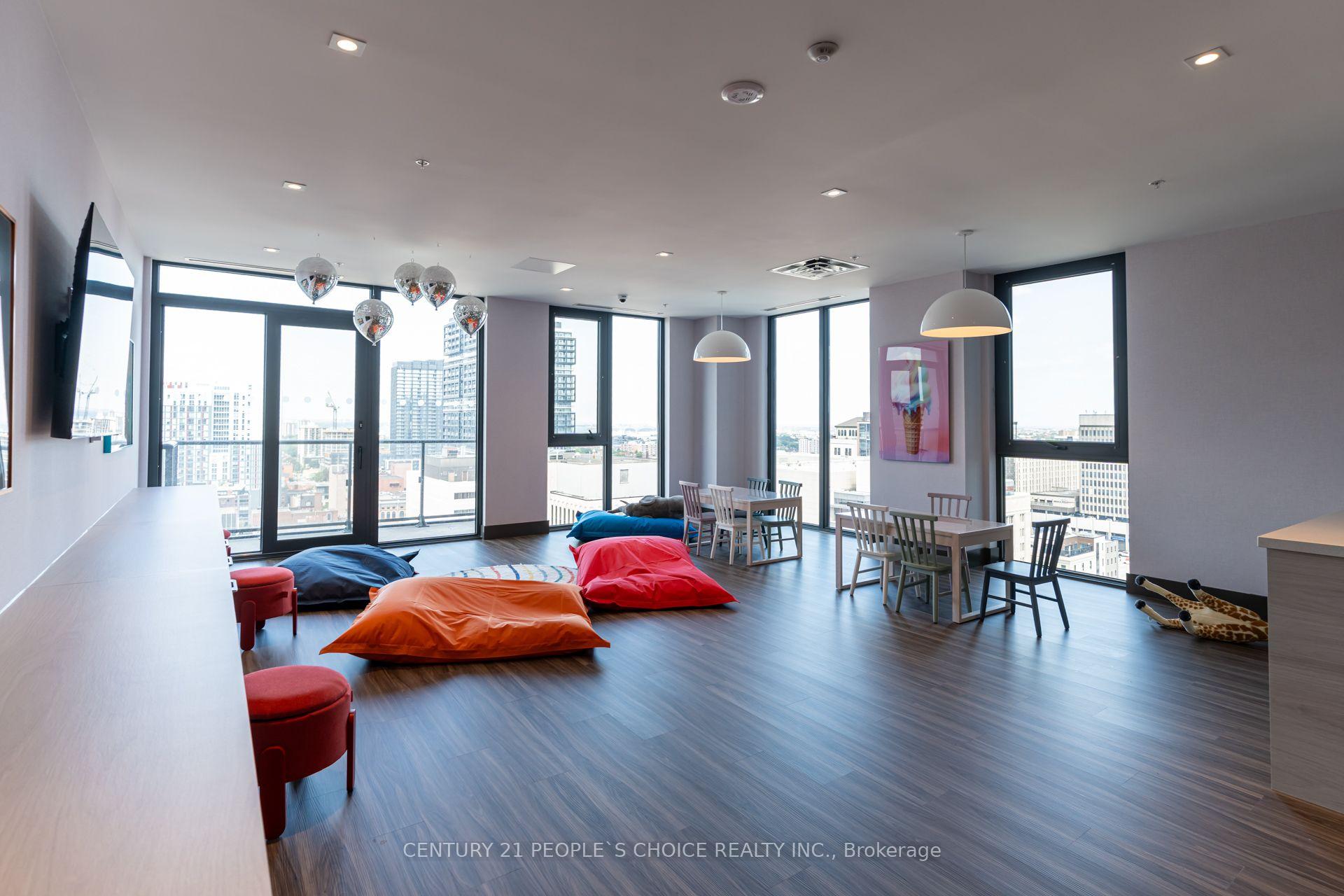 Photo 32 of Unit 1120, 75 james Street S, Hamilton, Corktown — HOMEH