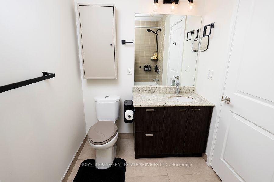 Photo 25 of Unit 2008, 88 Sheppard Avenue E, North York, Willowdale East — HOMEH
