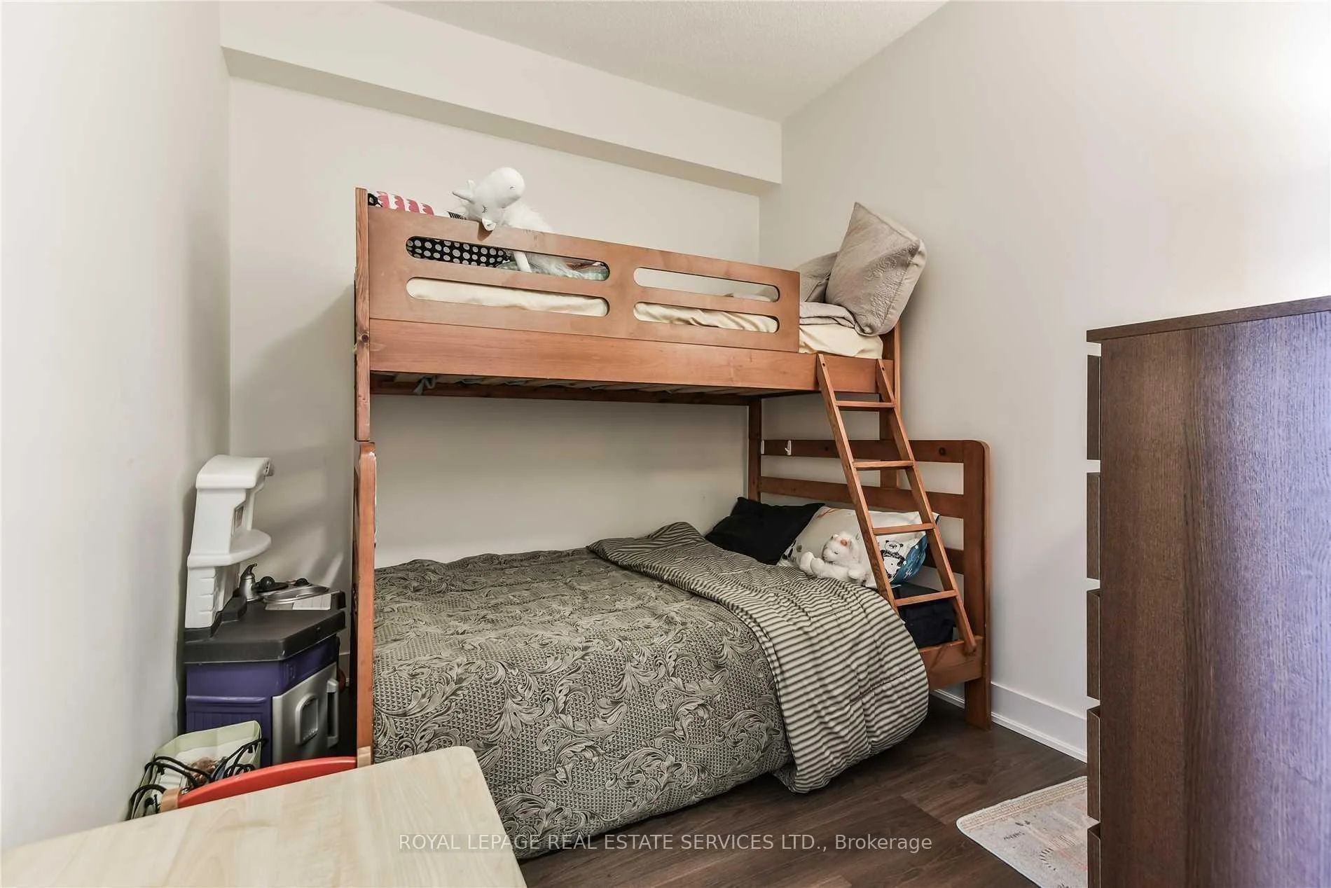 Photo 14 of Unit 2008, 88 Sheppard Avenue E, North York, Willowdale East — HOMEH
