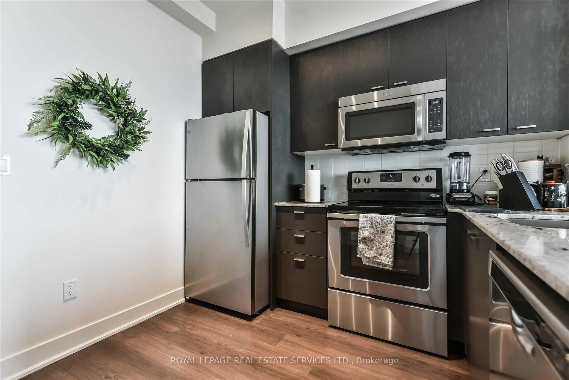 Photo 20 of Unit 2008, 88 Sheppard Avenue E, North York, Willowdale East — HOMEH