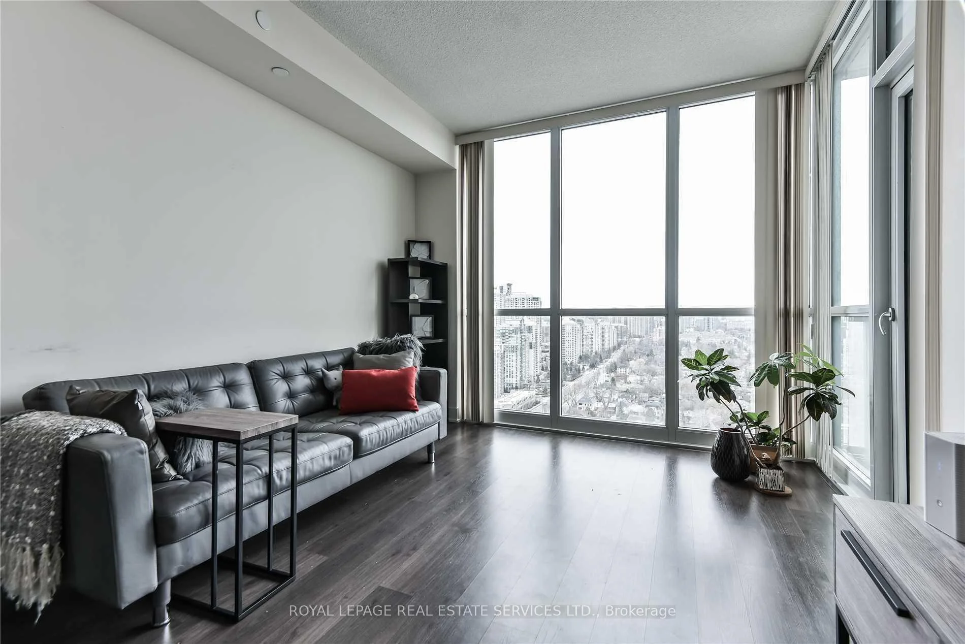 Photo 26 of Unit 2008, 88 Sheppard Avenue E, North York, Willowdale East — HOMEH