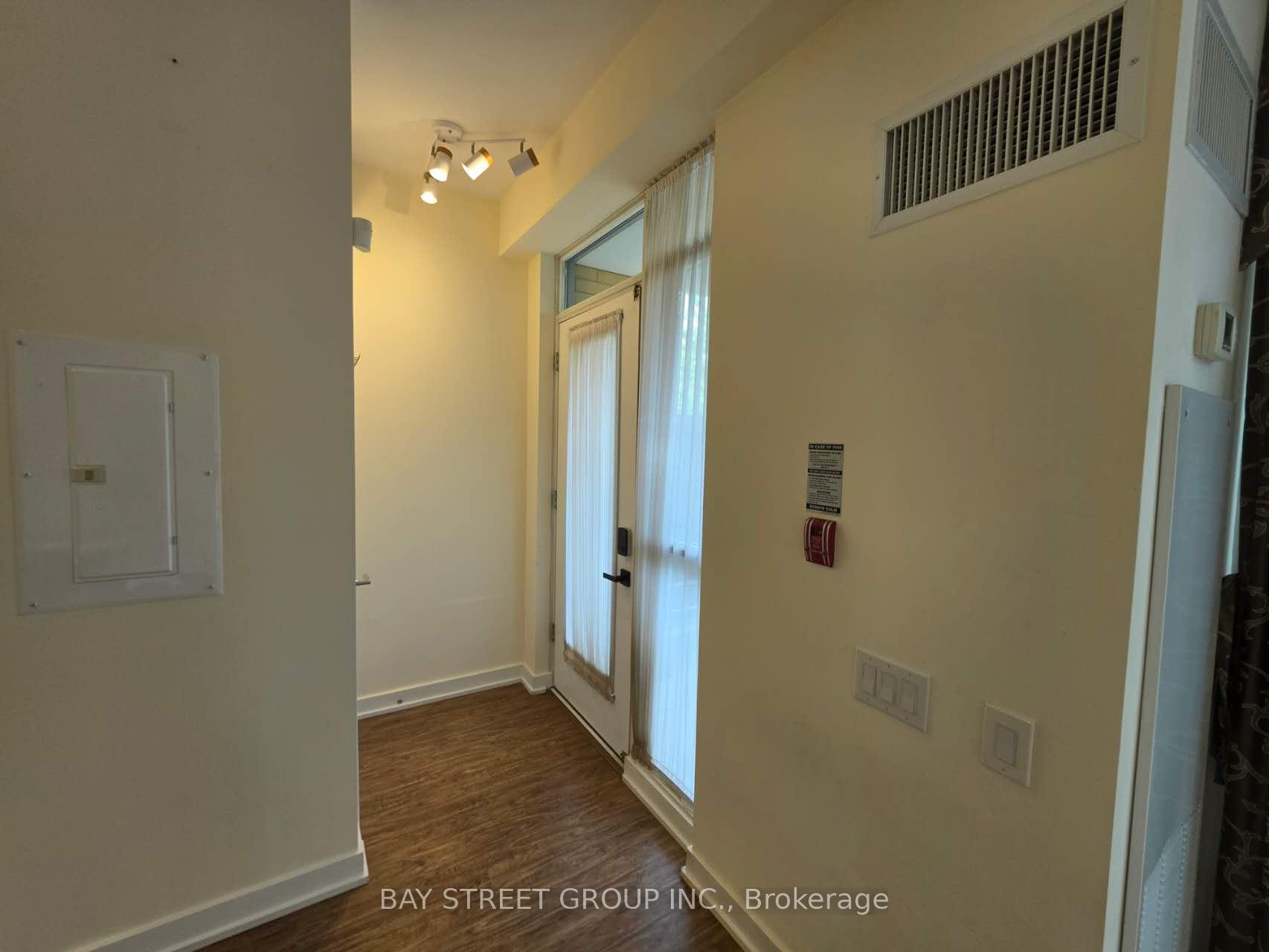 Photo 10 of Unit TH 3, 29 Singer Court, North York, Bayview Village — HOMEH