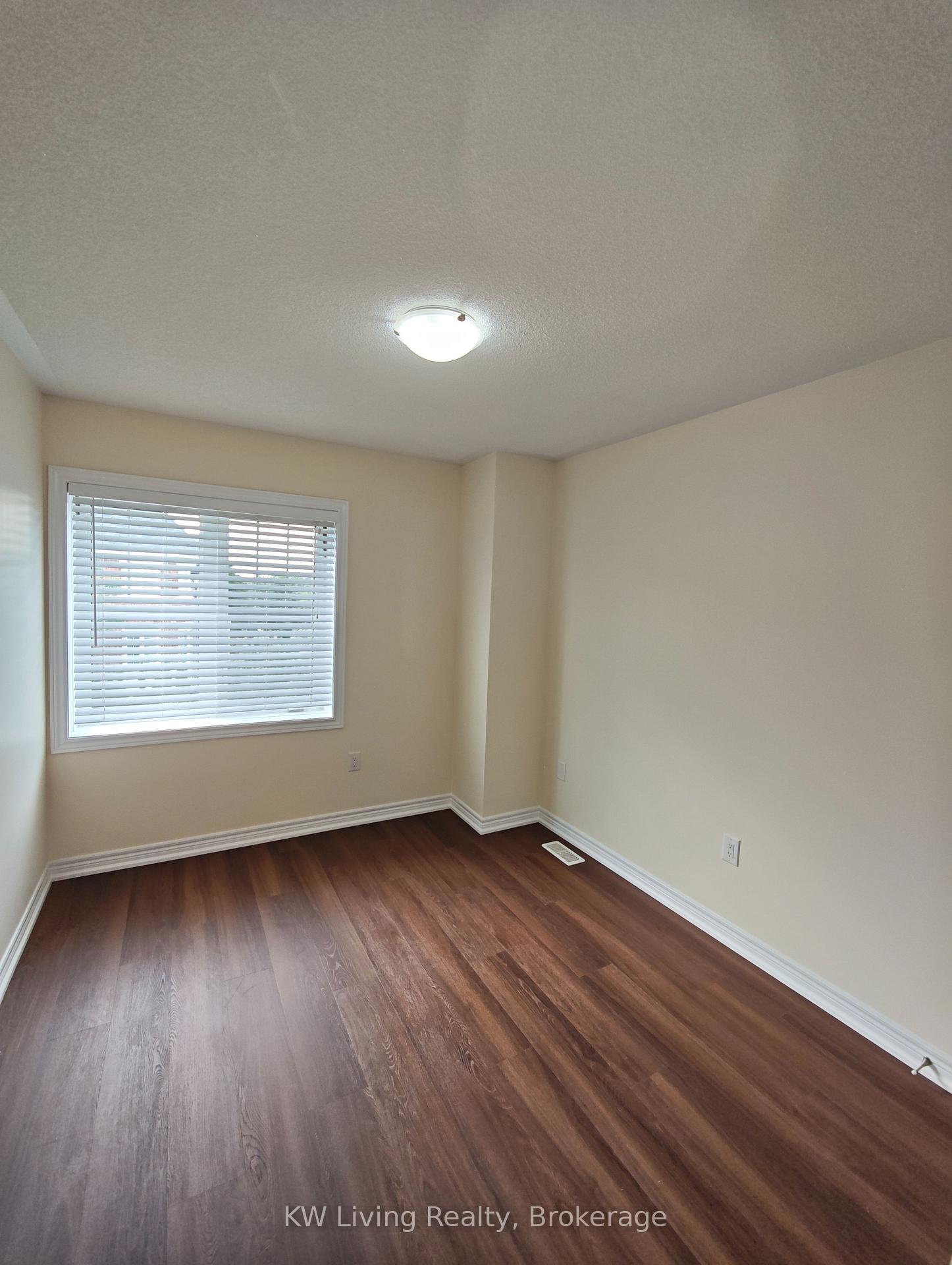 Photo 25 of 109 Cornwall Drive, Markham, Cornell — HOMEH