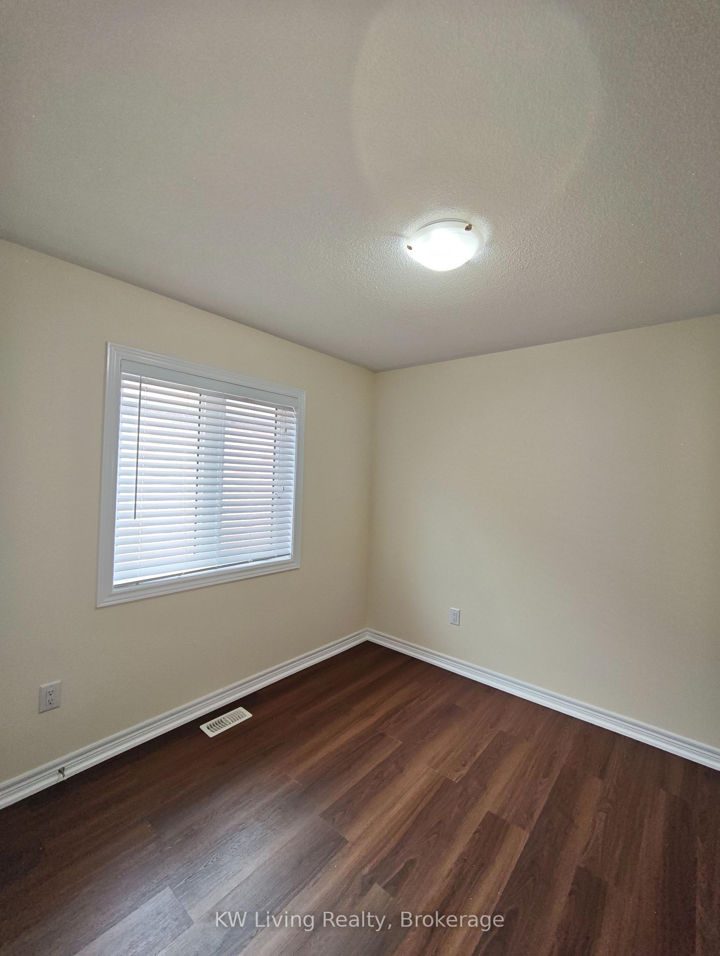 Photo 28 of 109 Cornwall Drive, Markham, Cornell — HOMEH