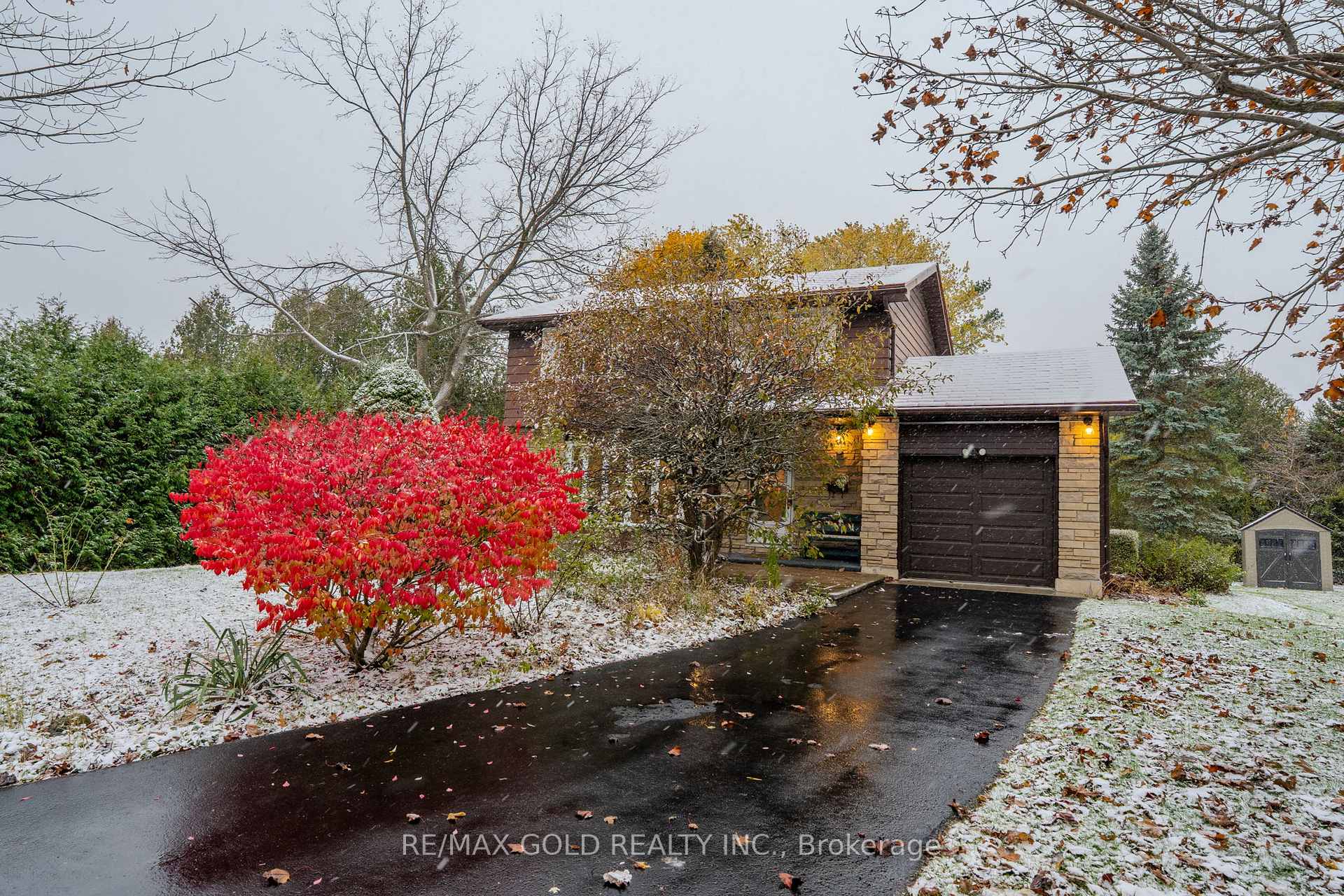 Photo 3 of 3 St Lawrence Place, Cobourg — HOMEH