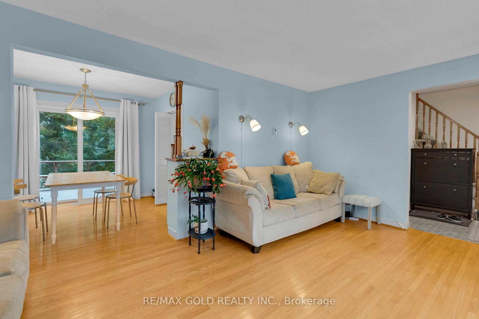 Photo 7 of 3 St Lawrence Place, Cobourg — HOMEH