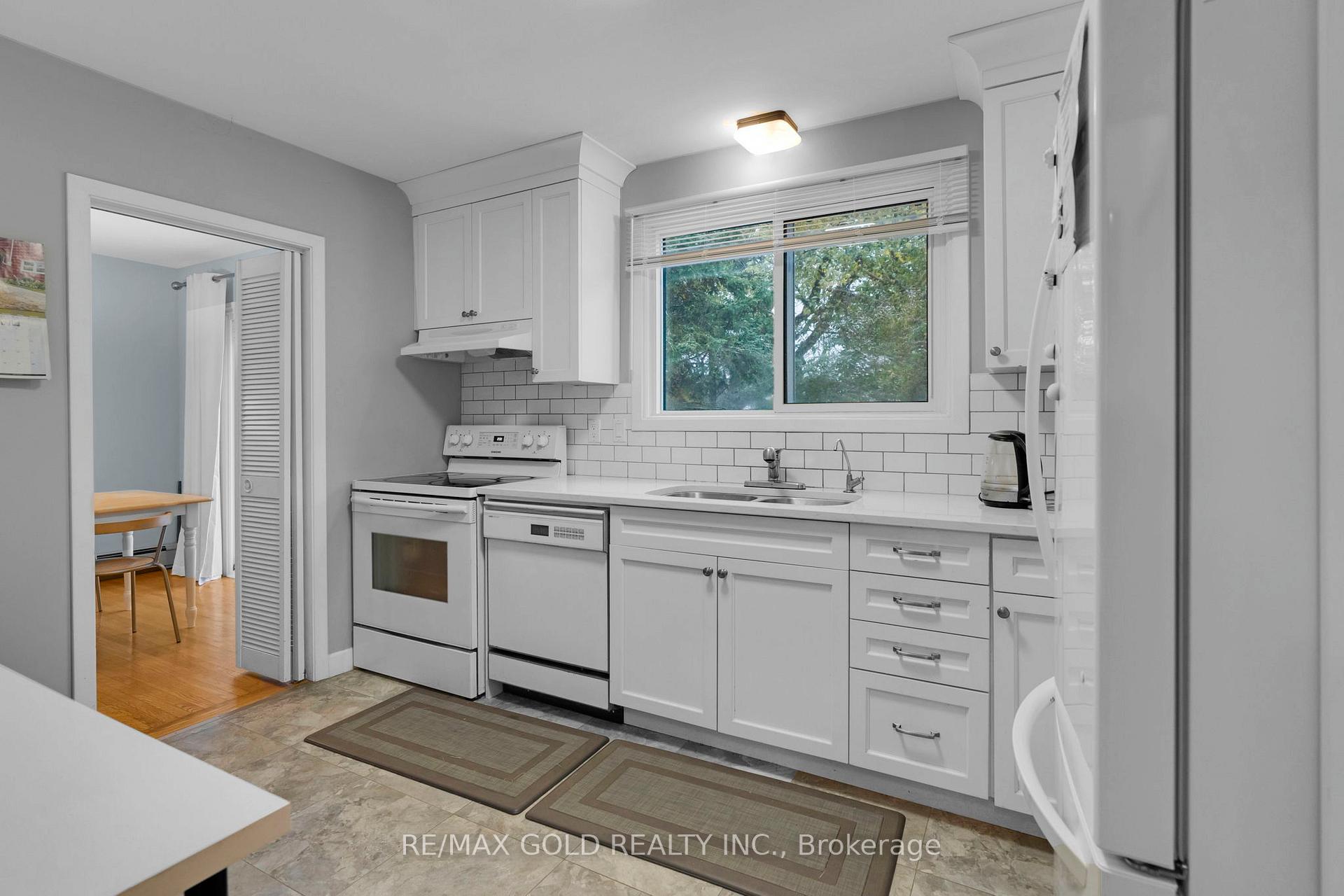 Photo 14 of 3 St Lawrence Place, Cobourg — HOMEH