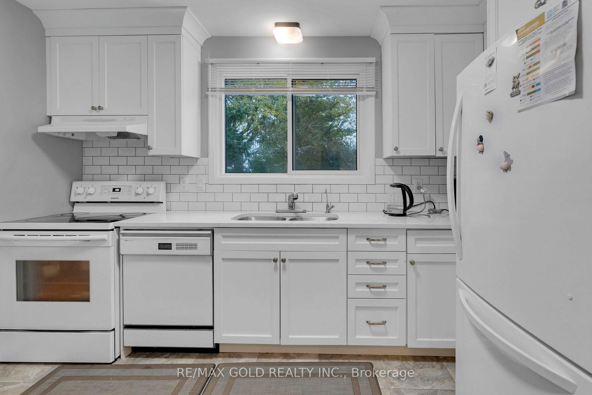 Photo 15 of 3 St Lawrence Place, Cobourg — HOMEH