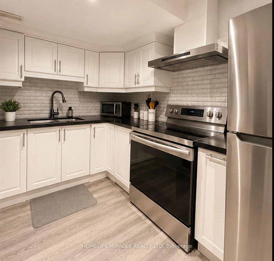 Photo 20 of Unit #BSMT, 5437 Royal Aberdeen Drive, Mississauga, Hurontario — HOMEH