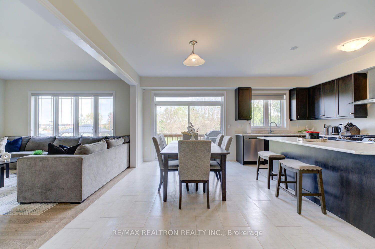 Photo 7 of 372 Blackburn Drive, Brantford, Empire — HOMEH