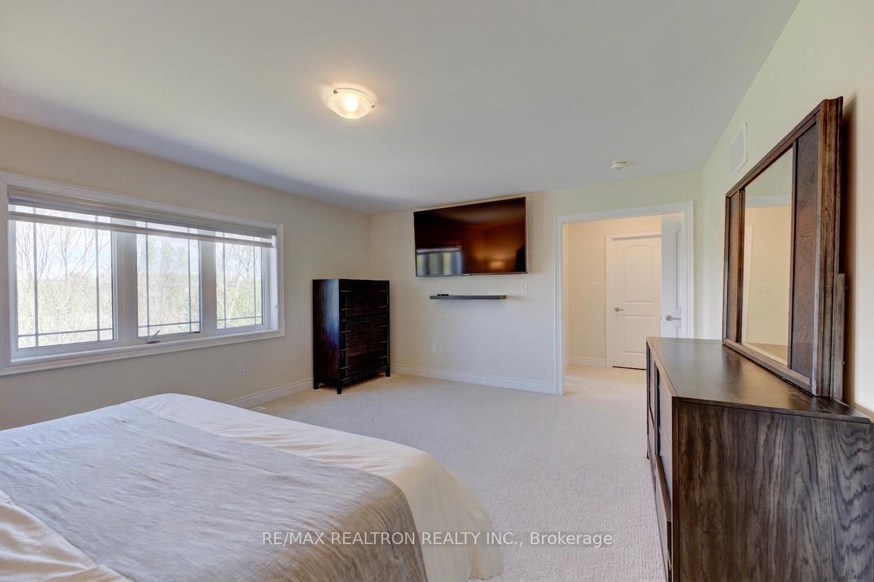 Photo 22 of 372 Blackburn Drive, Brantford, Empire — HOMEH