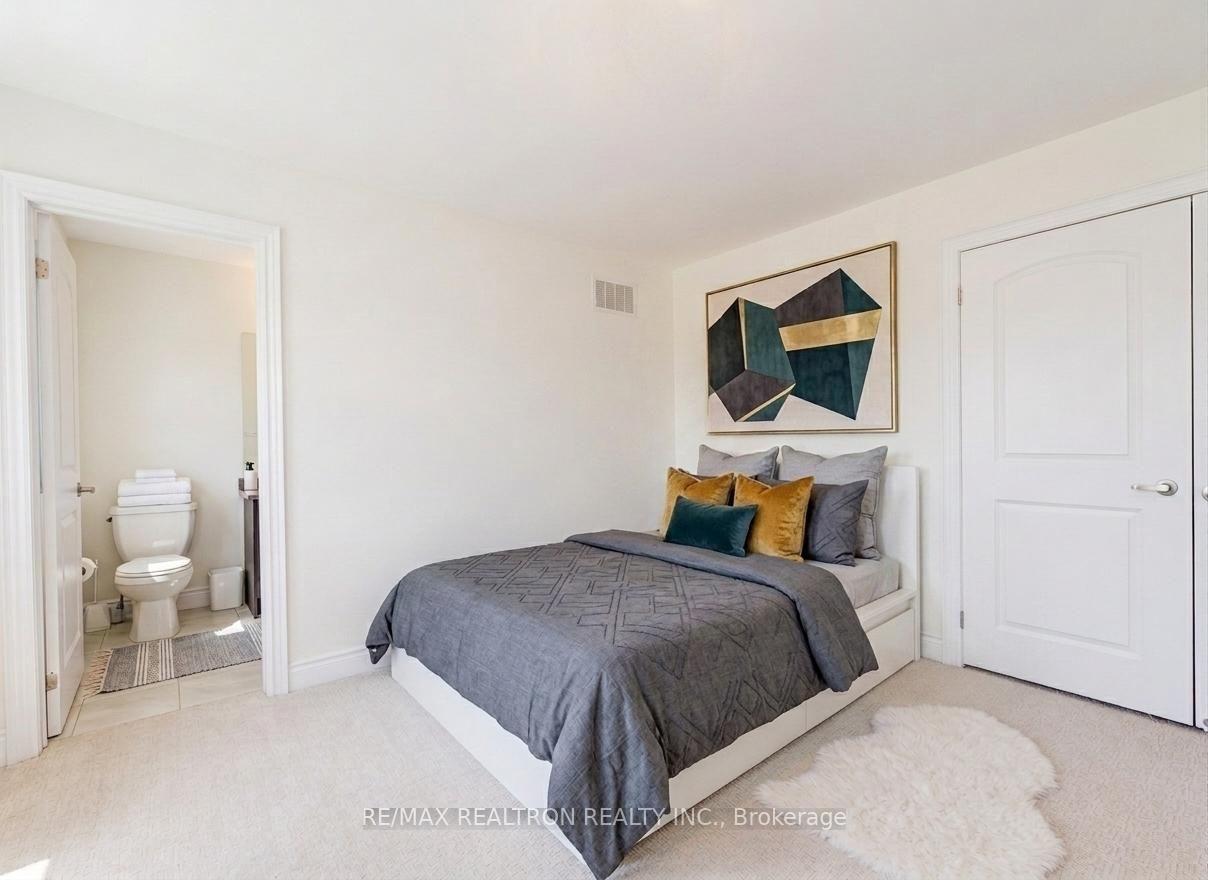 Photo 31 of 372 Blackburn Drive, Brantford, Empire — HOMEH