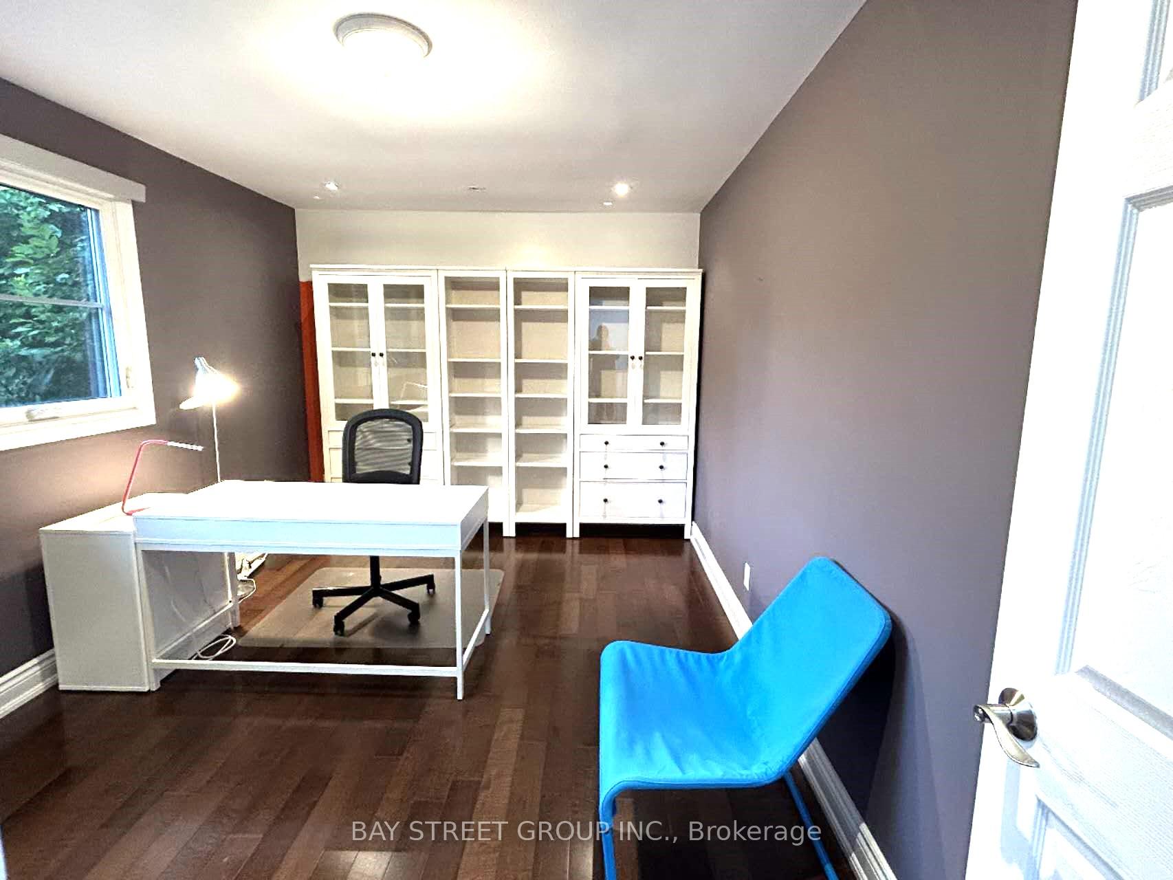 Photo 22 of 24 Avondale Crescent, Markham, Markham Village — HOMEH
