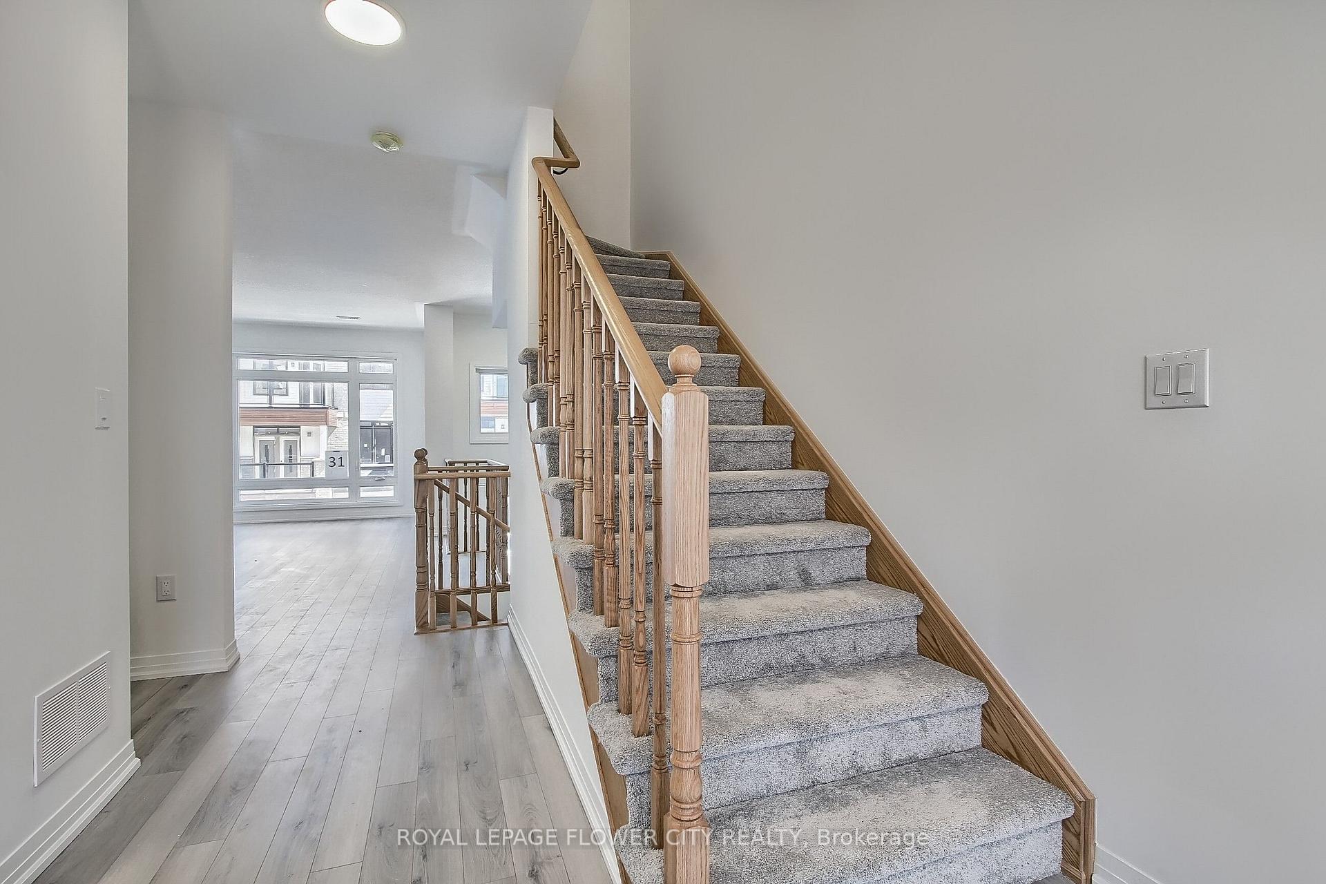 Photo 11 of 33 Sidney Rose Common, St. Catharines, Glendale/Glenridge — HOMEH