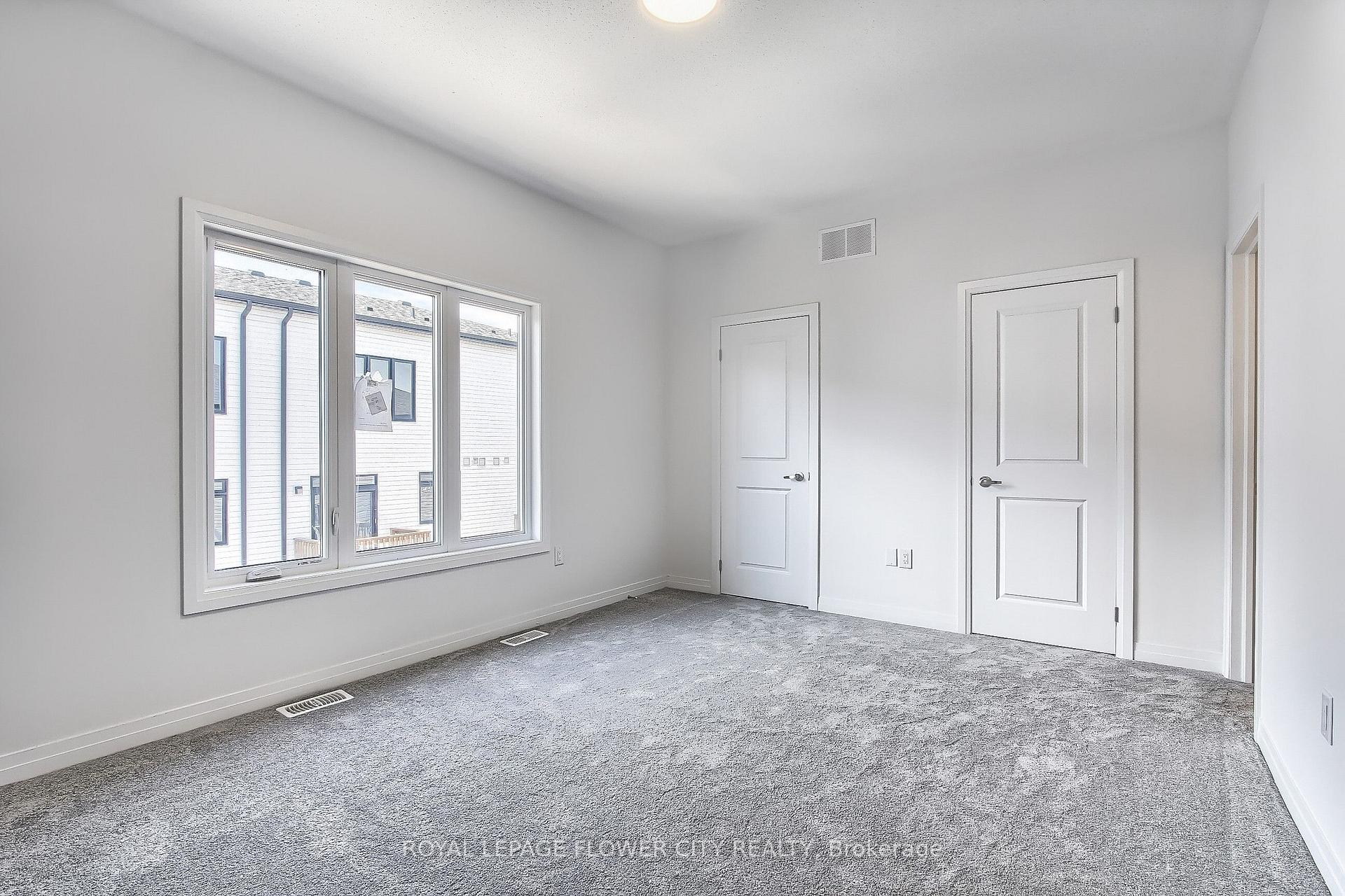 Photo 23 of 33 Sidney Rose Common, St. Catharines, Glendale/Glenridge — HOMEH