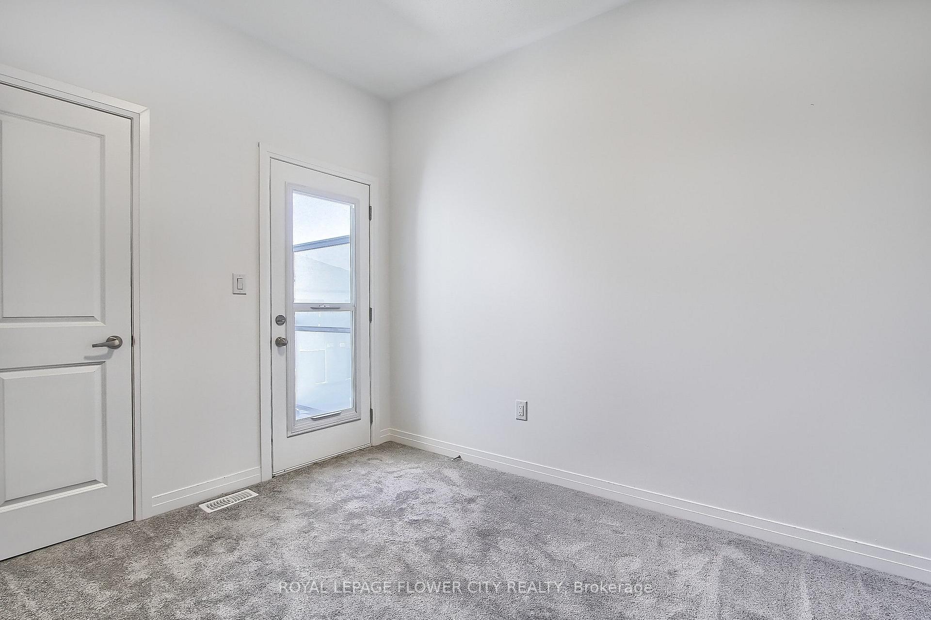Photo 29 of 33 Sidney Rose Common, St. Catharines, Glendale/Glenridge — HOMEH