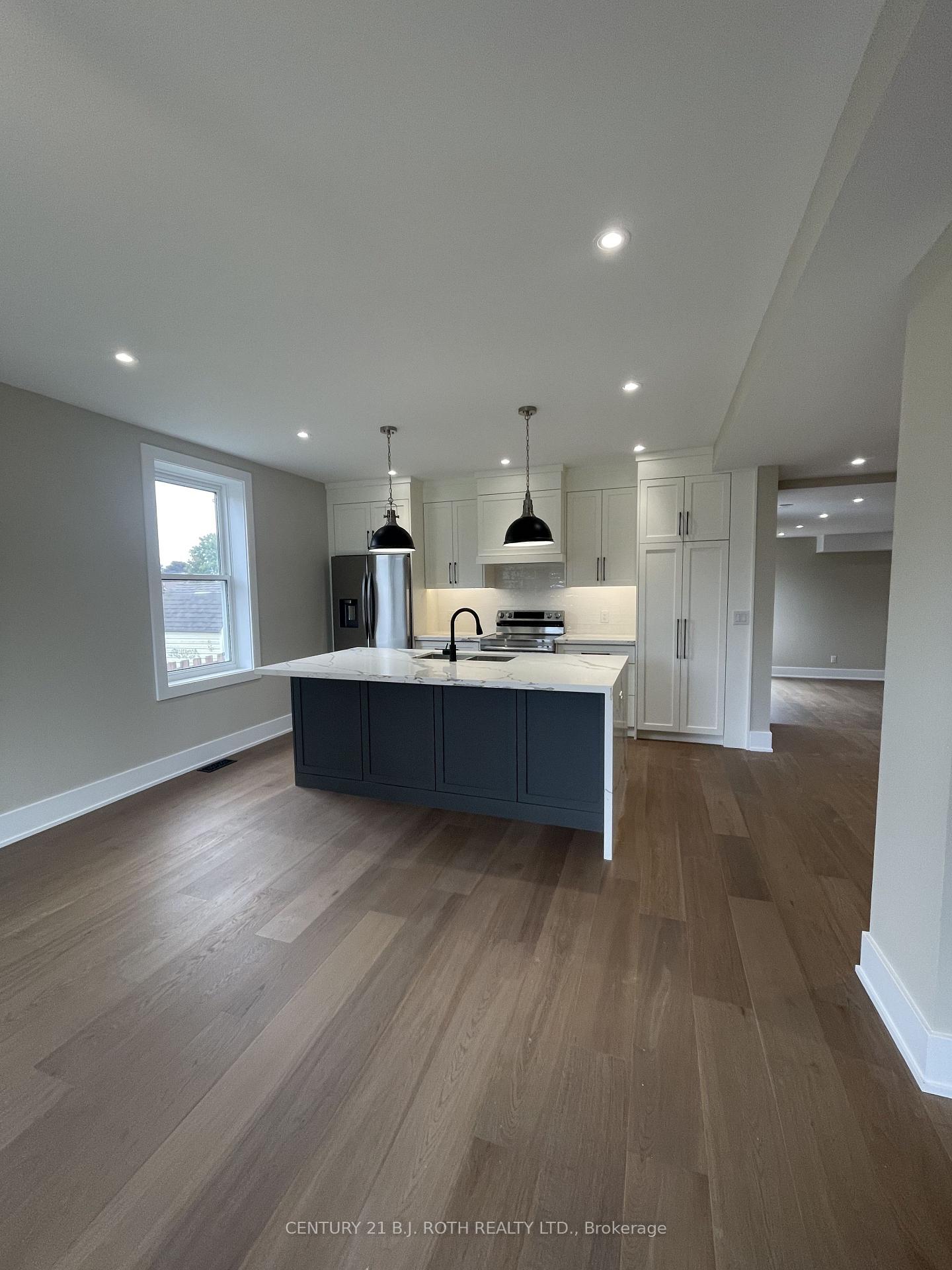 Photo 6 of 9 Bertram Drive, Springwater, Elmvale — HOMEH