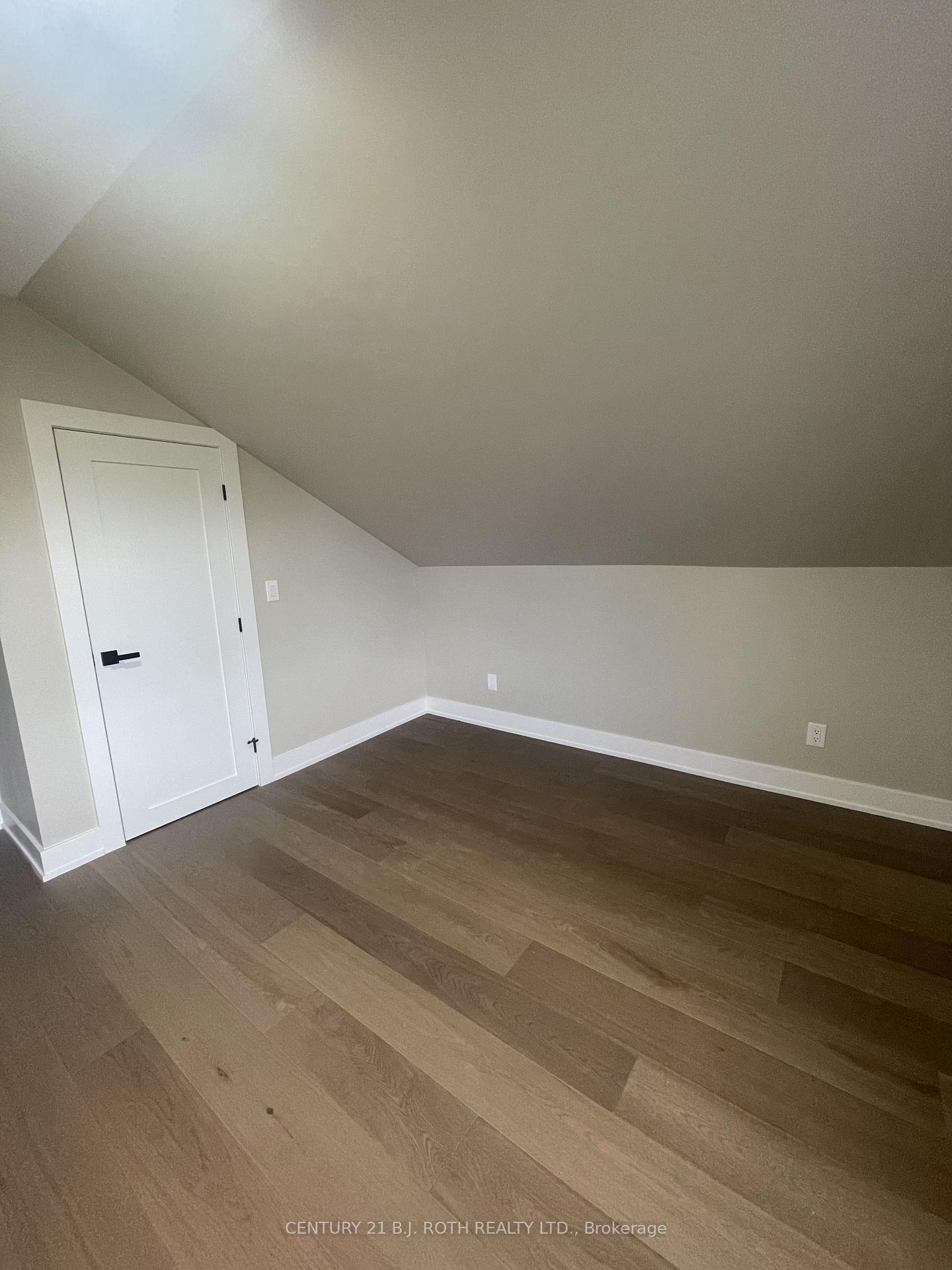 Photo 19 of 9 Bertram Drive, Springwater, Elmvale — HOMEH