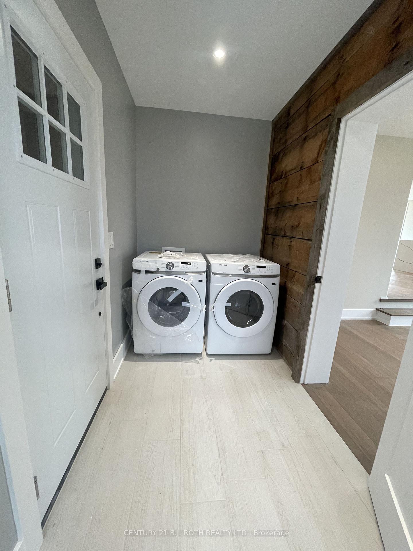 Photo 25 of 9 Bertram Drive, Springwater, Elmvale — HOMEH