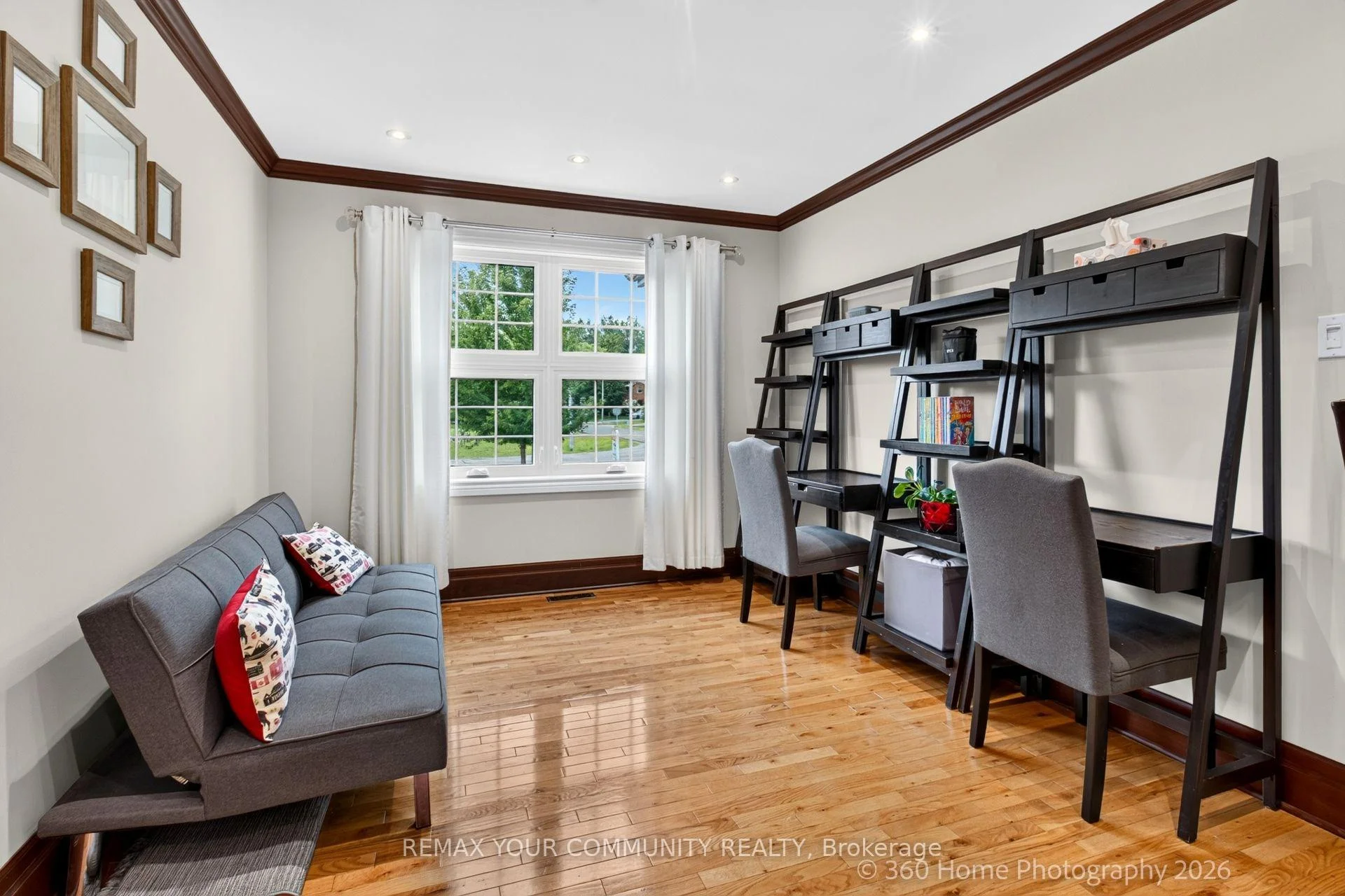 Photo 7 of 12 Cairns Boulevard, Springwater, Midhurst — HOMEH