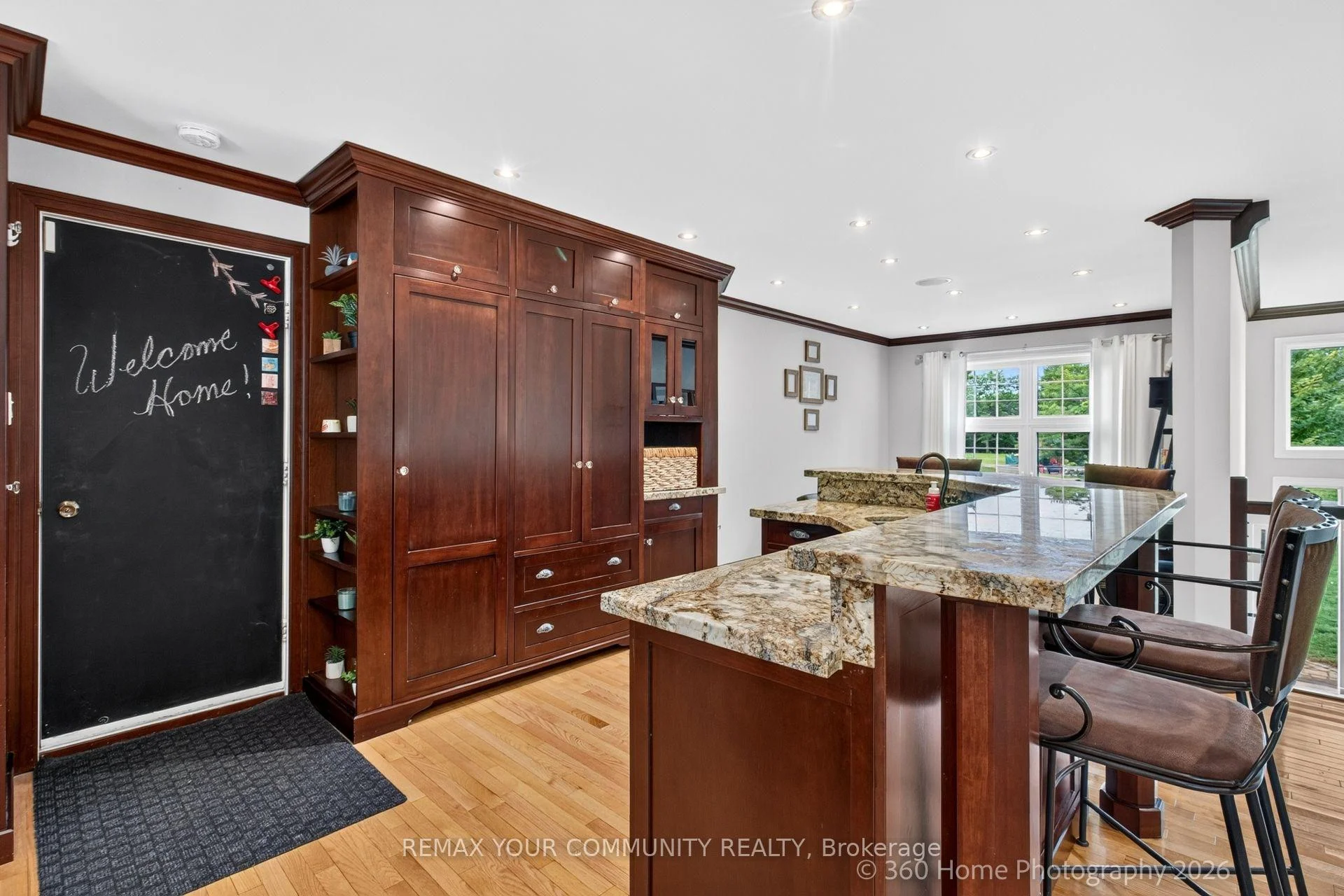 Photo 8 of 12 Cairns Boulevard, Springwater, Midhurst — HOMEH