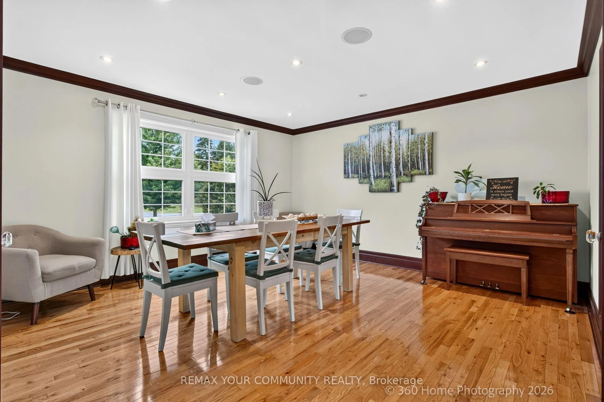 Photo 14 of 12 Cairns Boulevard, Springwater, Midhurst — HOMEH