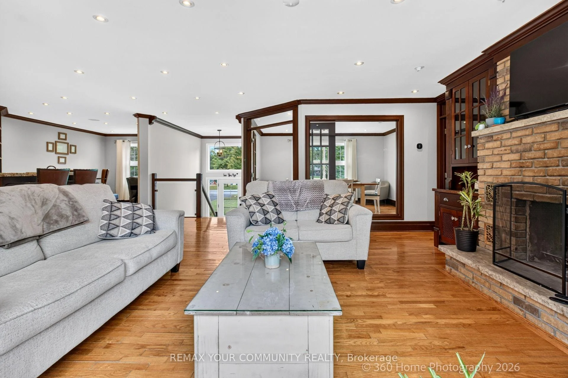 Photo 15 of 12 Cairns Boulevard, Springwater, Midhurst — HOMEH